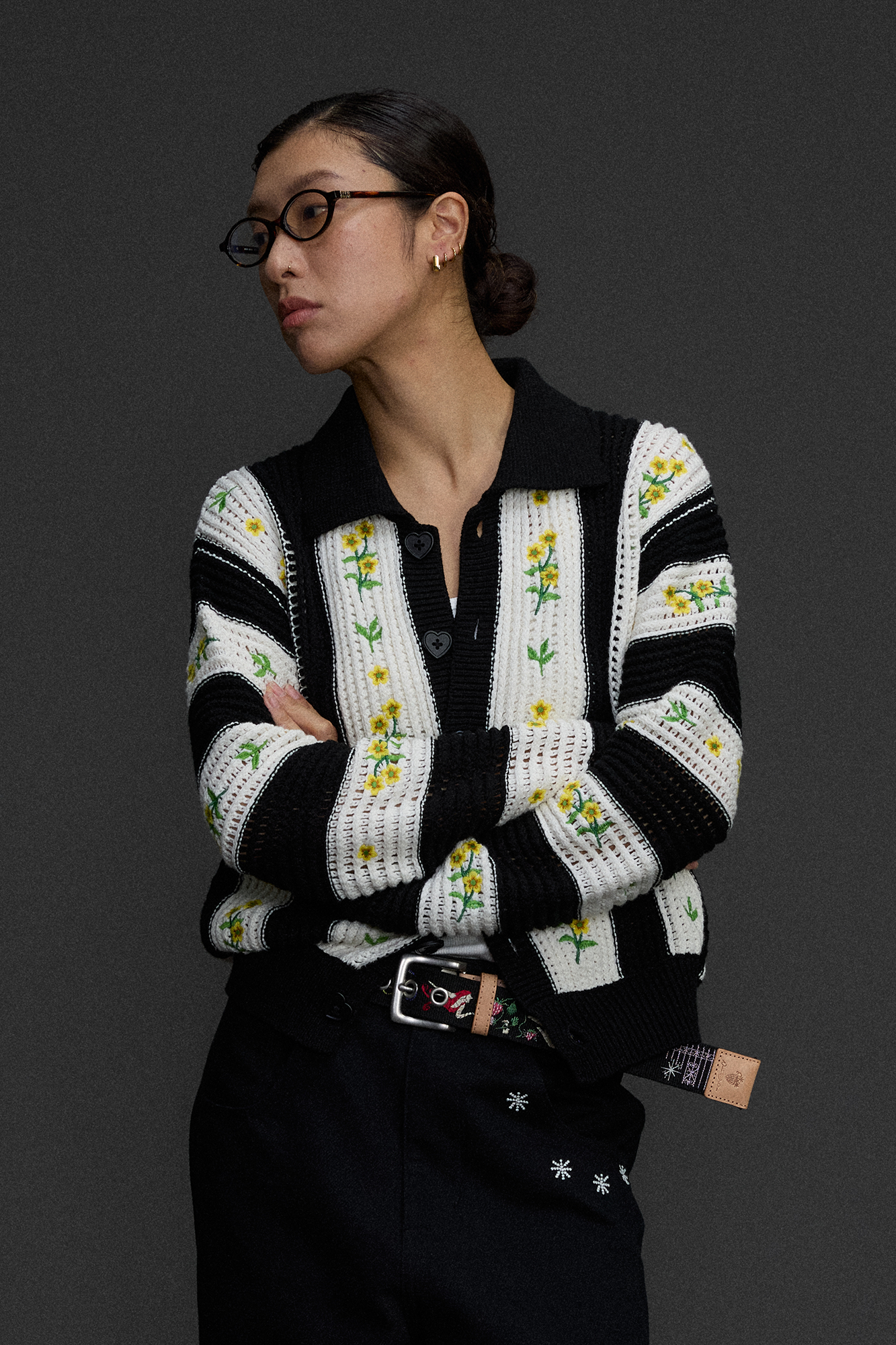 NIANJIUYIKOUER Floral Embroidered Contrast Collar Cardigan, premium urban and streetwear designers apparel on PROJECTISR.com, NIANJIUYIKOUER