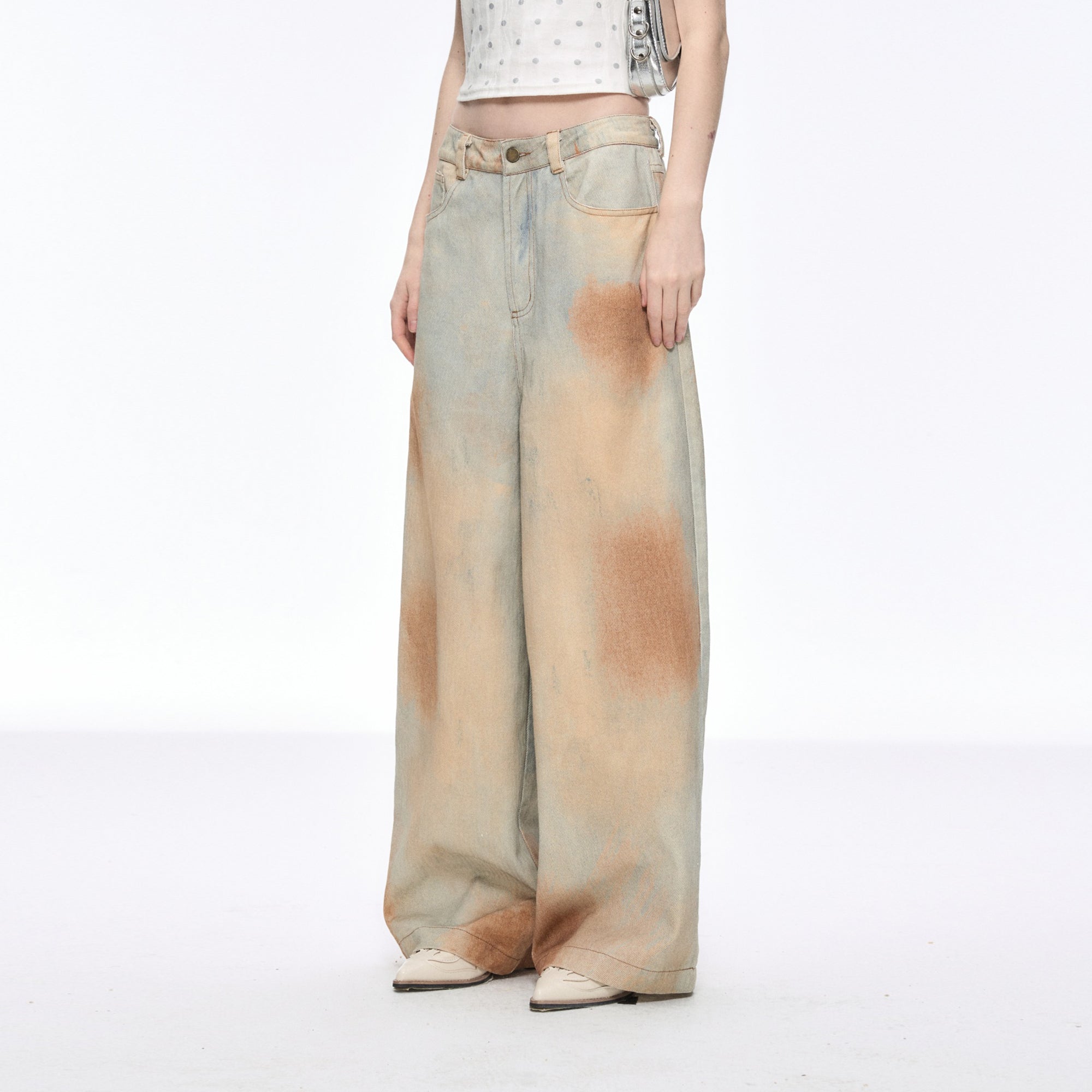 10AMSOTIIIIIIRED Classic Painterly Wash Wide-Leg Jeans
