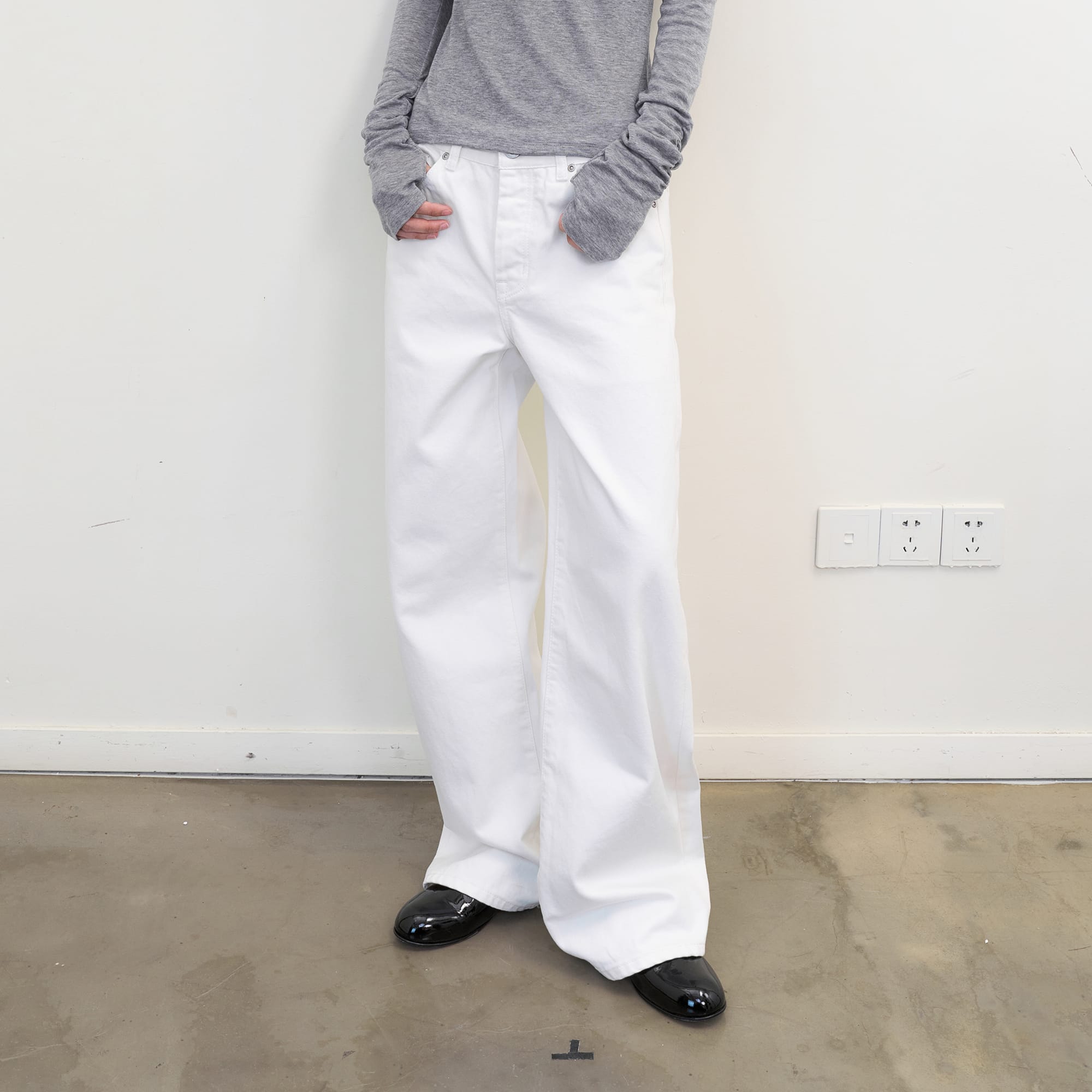 NEVERSEEZ Narrow-Selvedge Straight-Leg Jeans