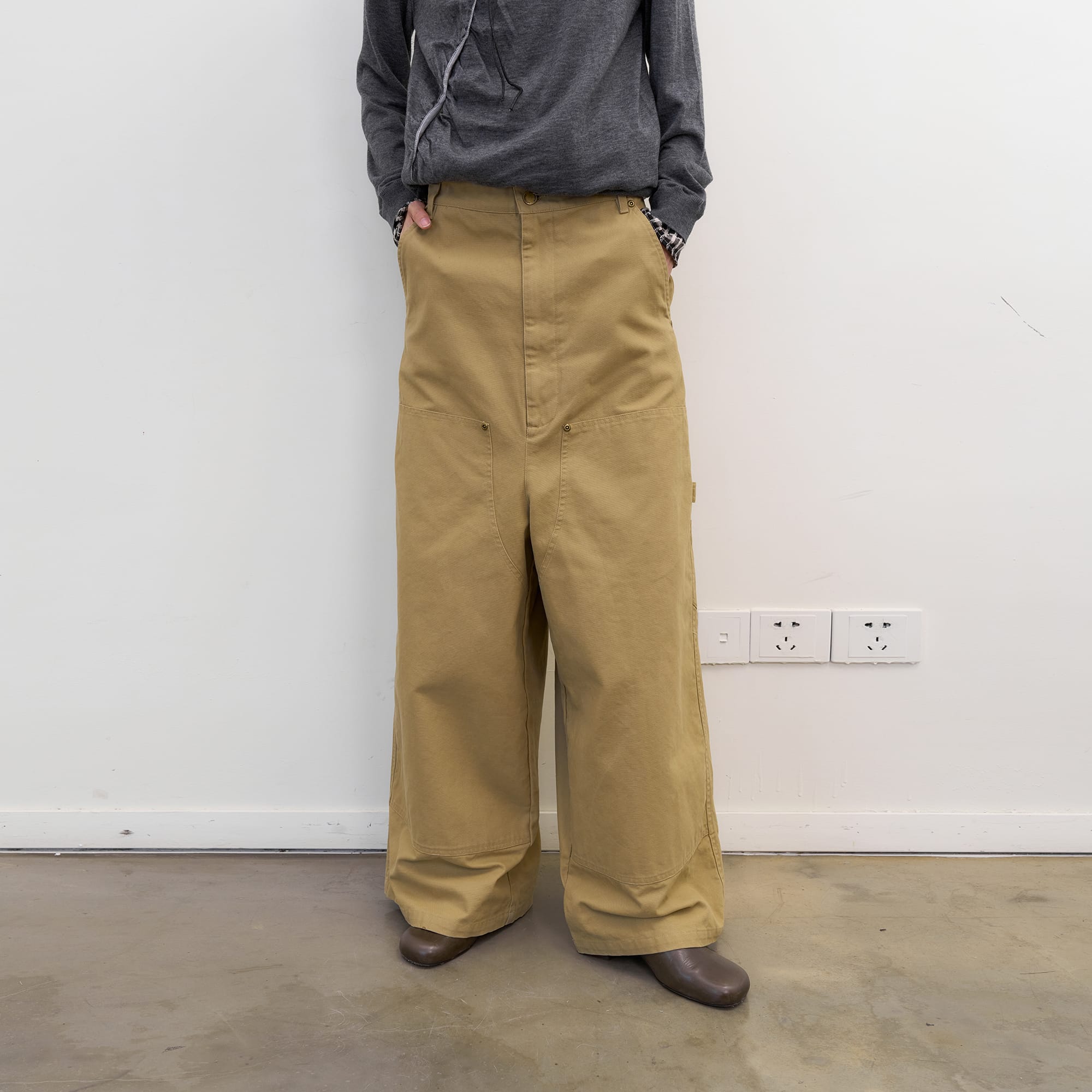 NEVERSEEZ Retro Studded Wide-Leg Trousers