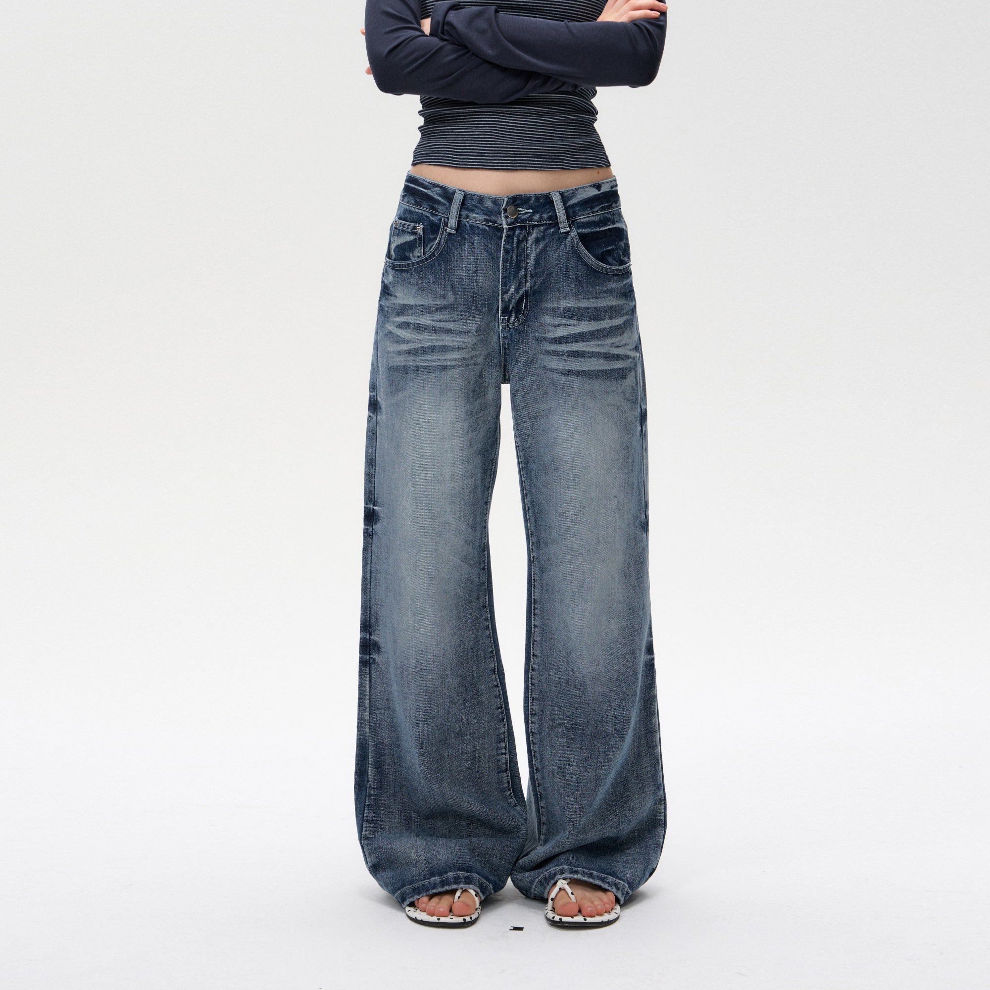 10AMSOTIIIIIIRED Washed Side-Crack Whisker Straight Jeans