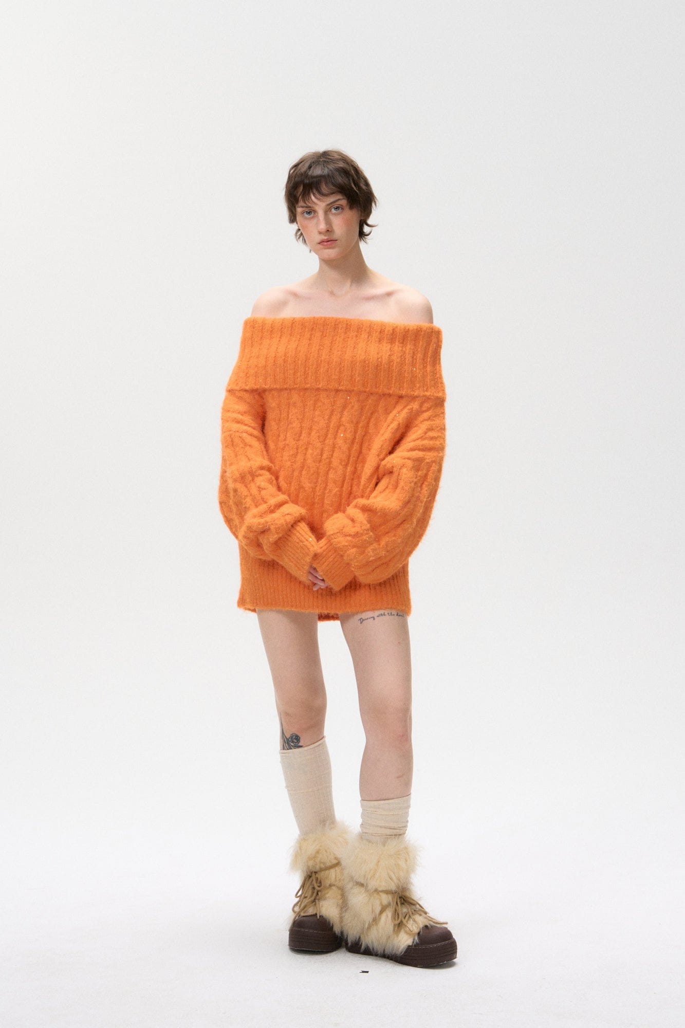10AMSOTIIIIIIRED Fold-Over Cable Knit Sweater