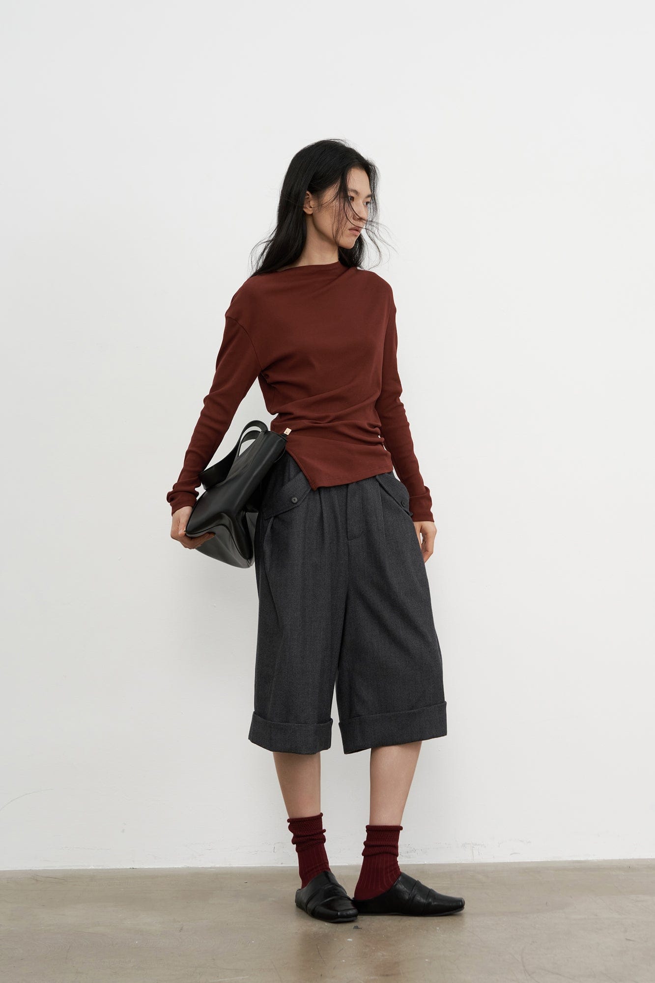 SAME FLOW Ruched Back Paneled Long Sleeve Tee