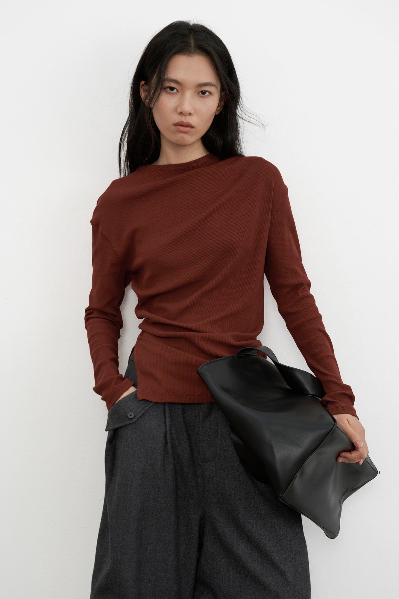 SAME FLOW Ruched Back Paneled Long Sleeve Tee
