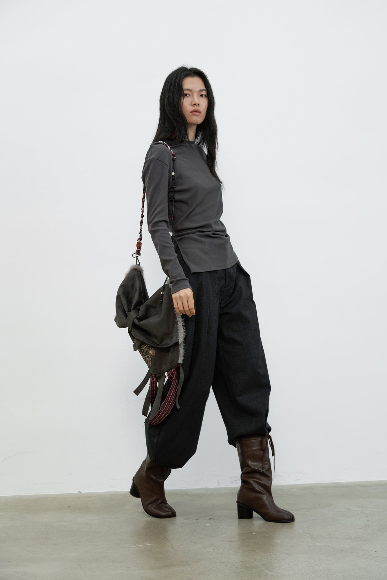 SAME FLOW Ruched Back Paneled Long Sleeve Tee