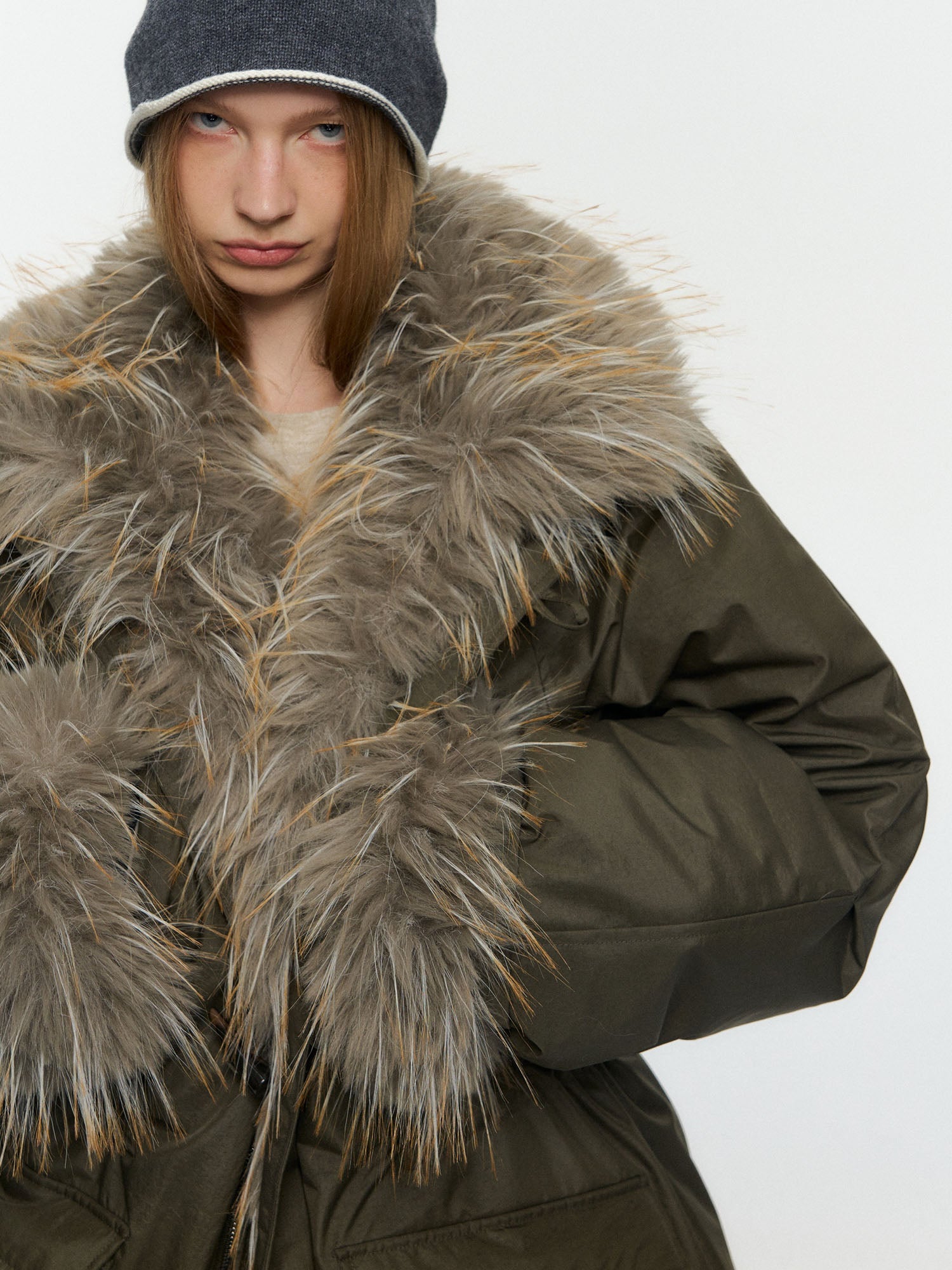 10AMSOTIIIIIIRED Detachable Faux Fur Collar Cinched-Waist Down Parka