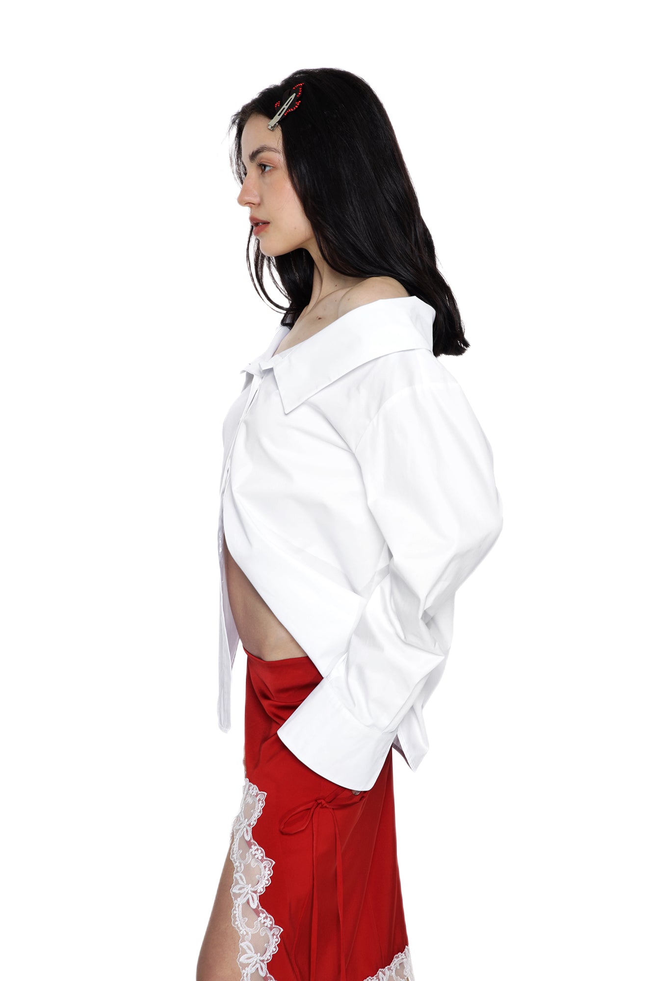 SCARLET SAGE Oversized-Collar Off-Shoulder Shirt