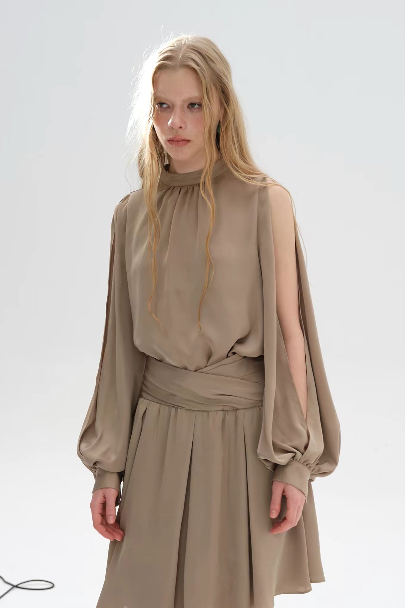 LAYERS Mock-Neck Split-Sleeve Blouse