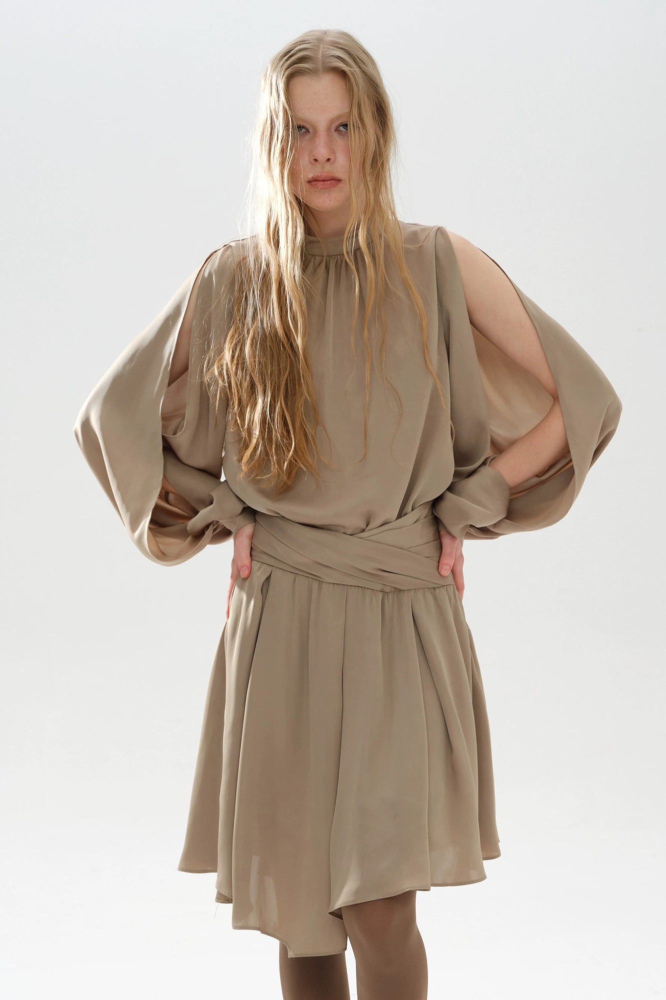 LAYERS Mock-Neck Split-Sleeve Blouse
