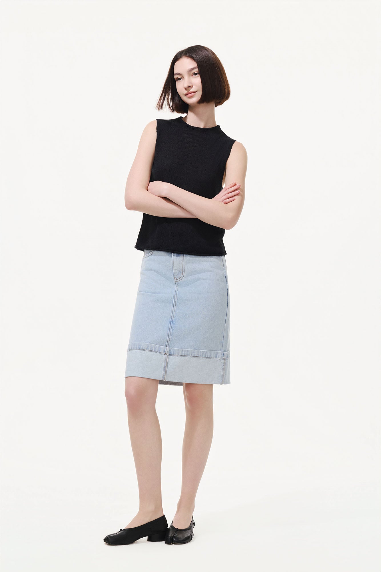 ARTIFICIAL WORLD Modern Rolled-Hem Denim Midi Skirt
