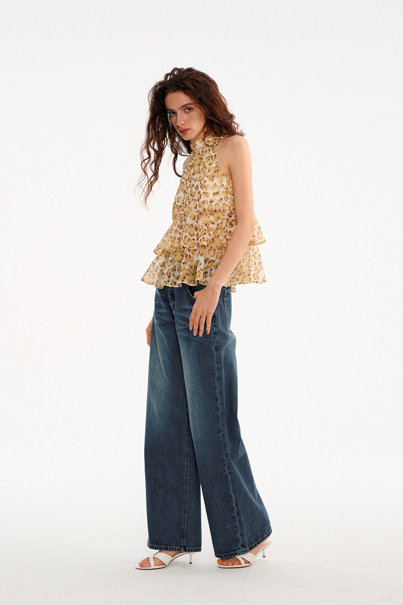 MUSE NAPS Leopard Halter Neck Wave-Hem Tank Top