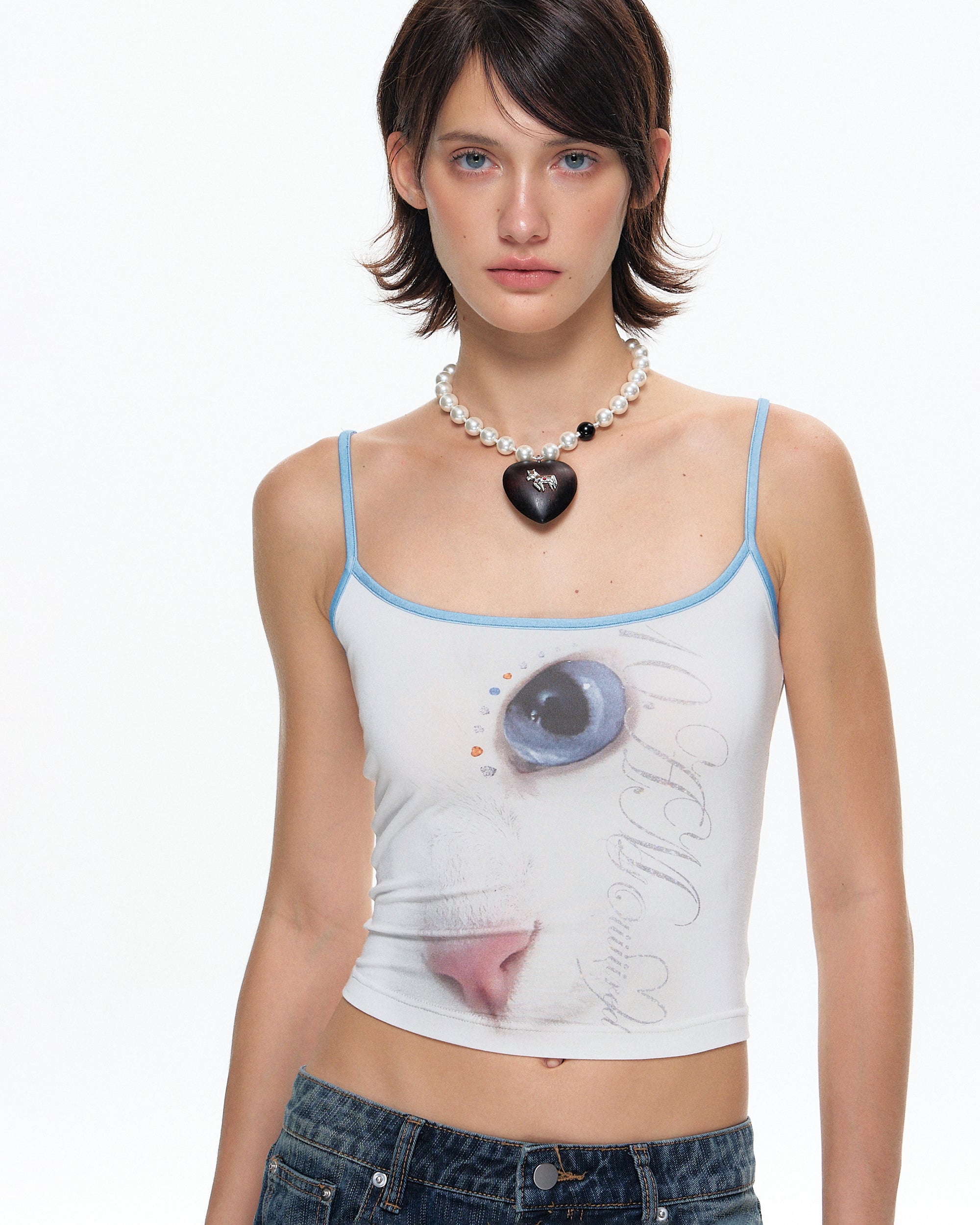 10AMSOTIIIIIIRED Contrast Strap Graphic Cami Top