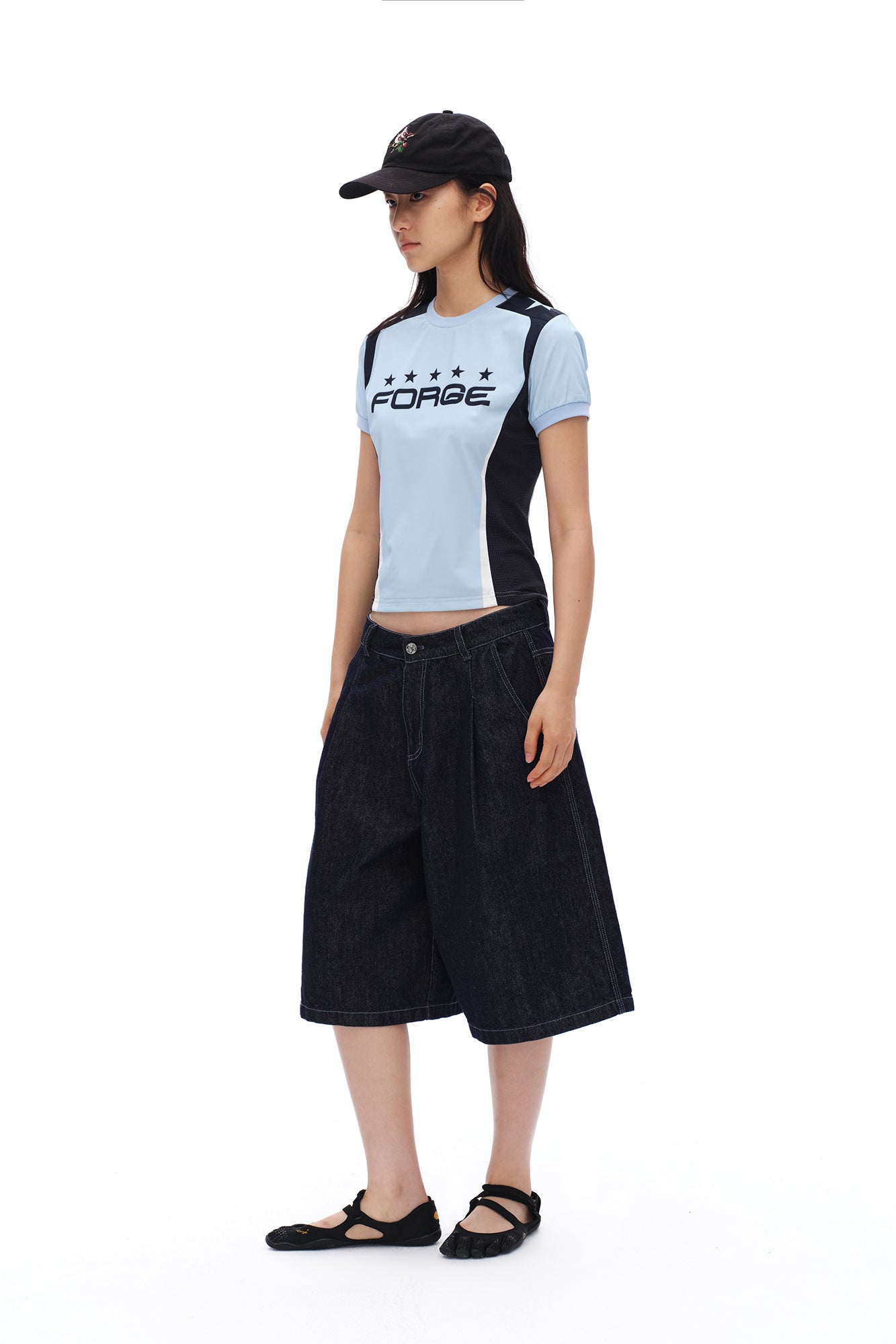 OINIMI Retro Athletic Graphic Raglan T-Shirt
