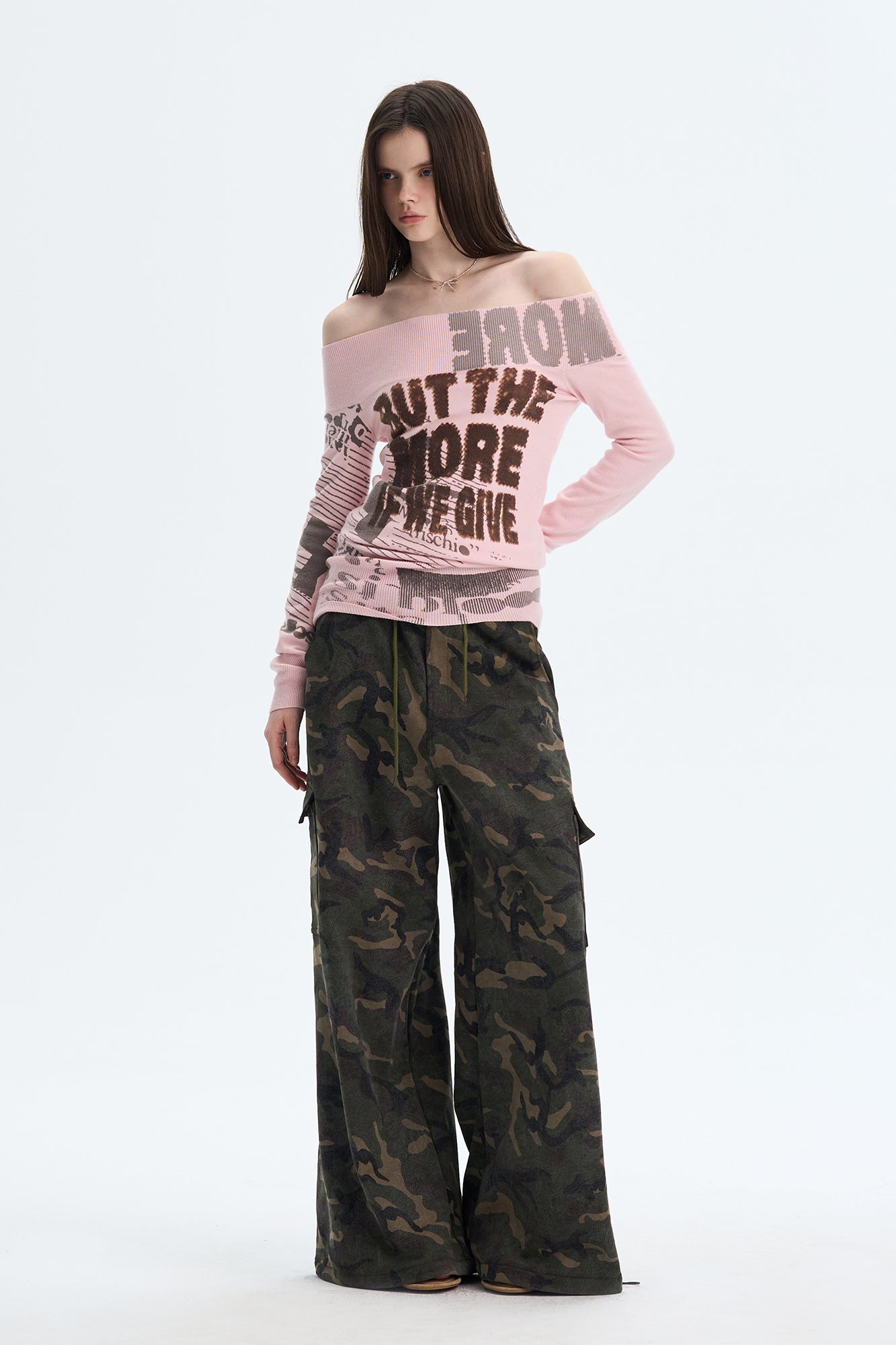 THE NEVERMORE Graphic Off-Shoulder Knit Mini Dress