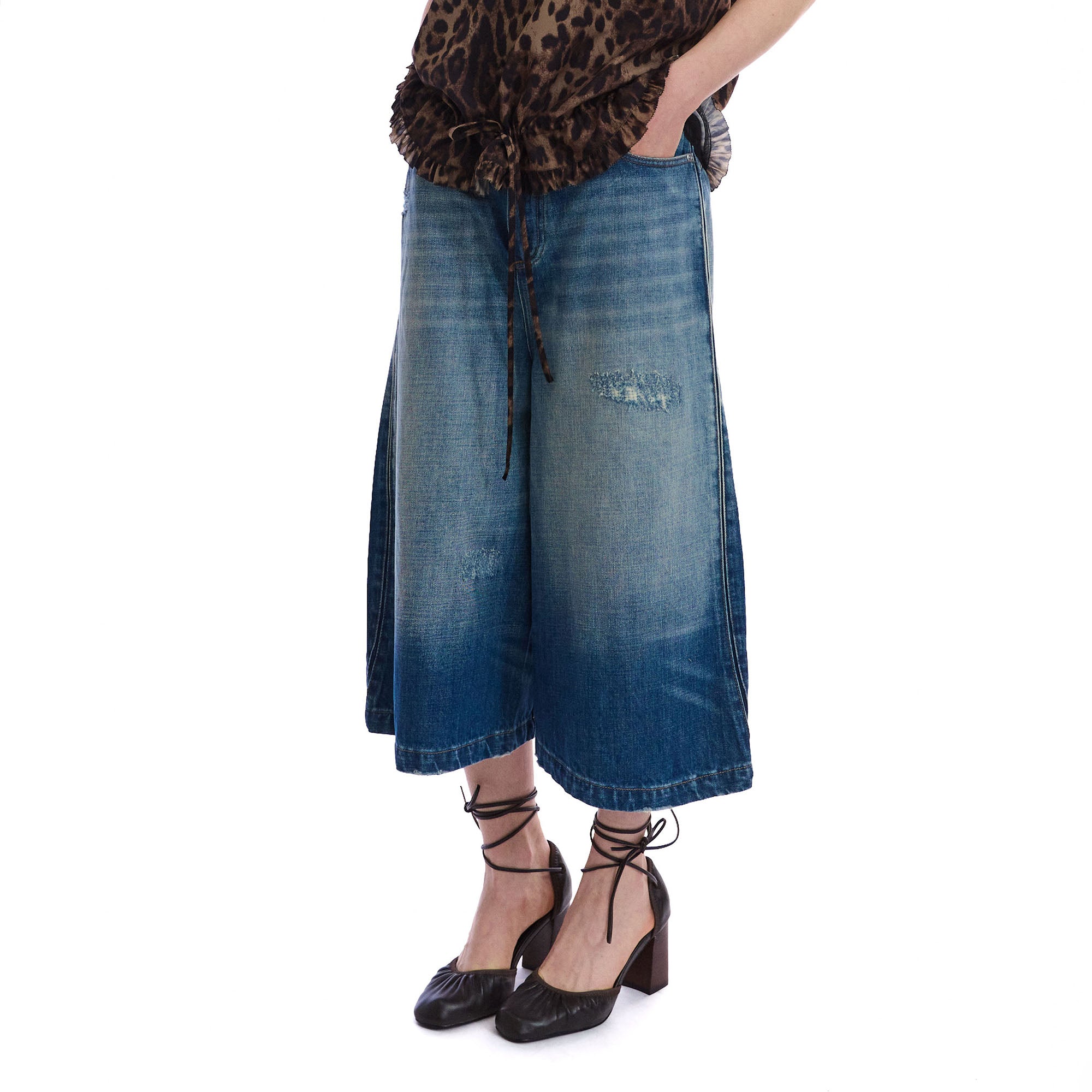 NEVERSEEZ Washed Wide-Leg Denim Shorts