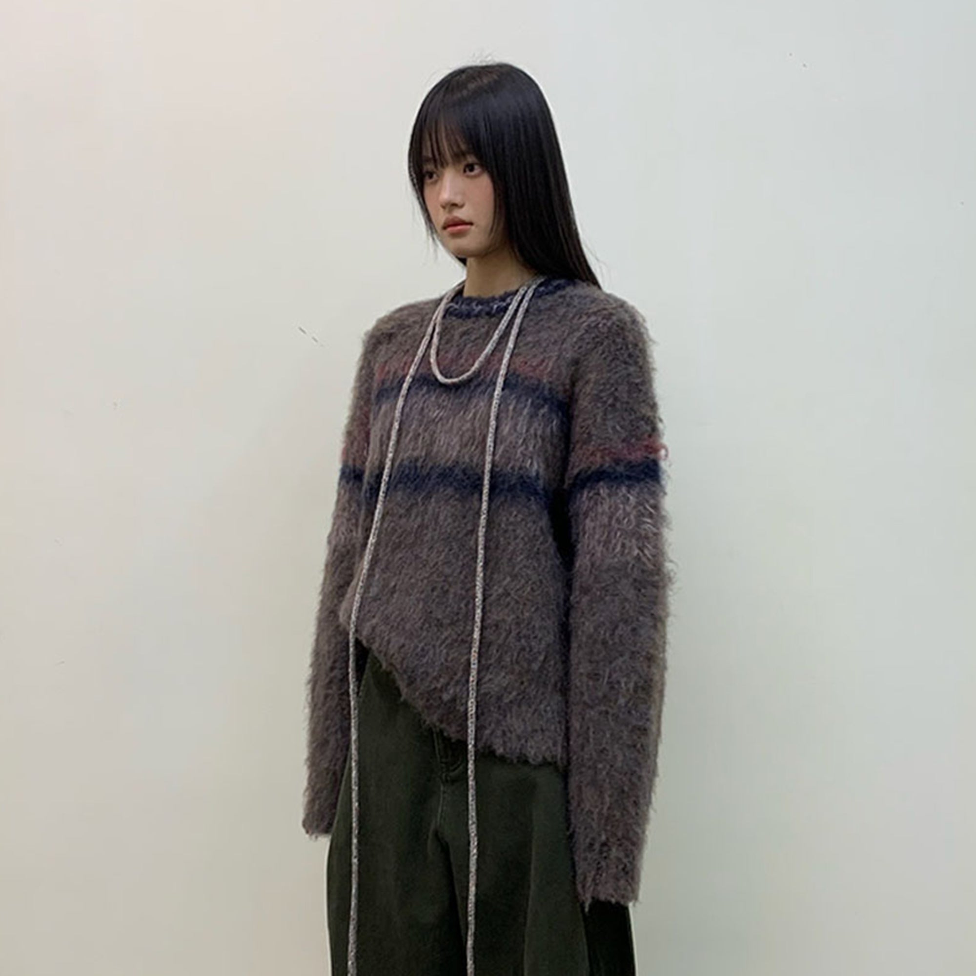 NEVERSEEZ Contrast Stripe Fuzzy Sweater