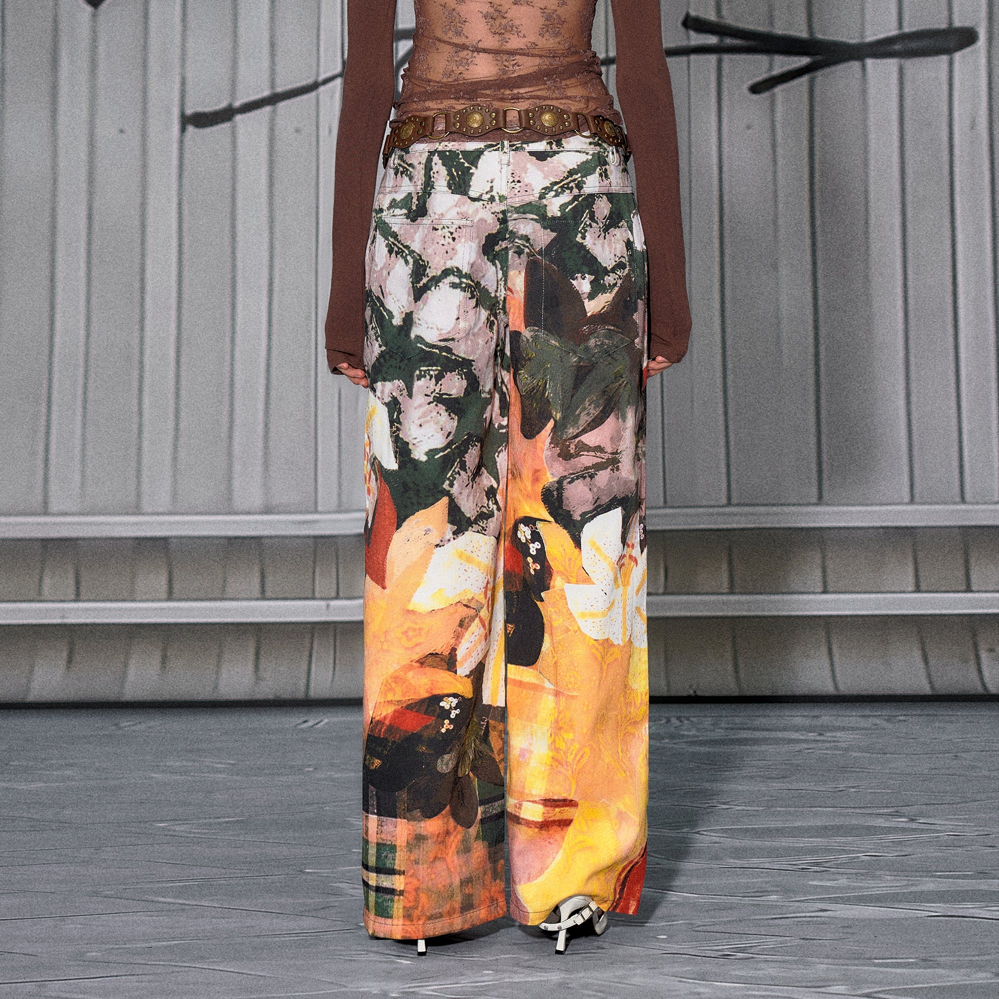 THE NEVERMORE Abstract Botanical Full-Print Wide-Leg Pants