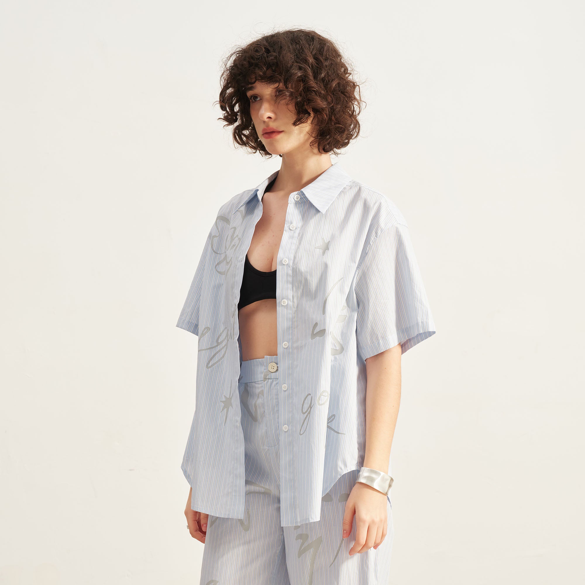 SOFITTE Striped Graphic Half Shirt