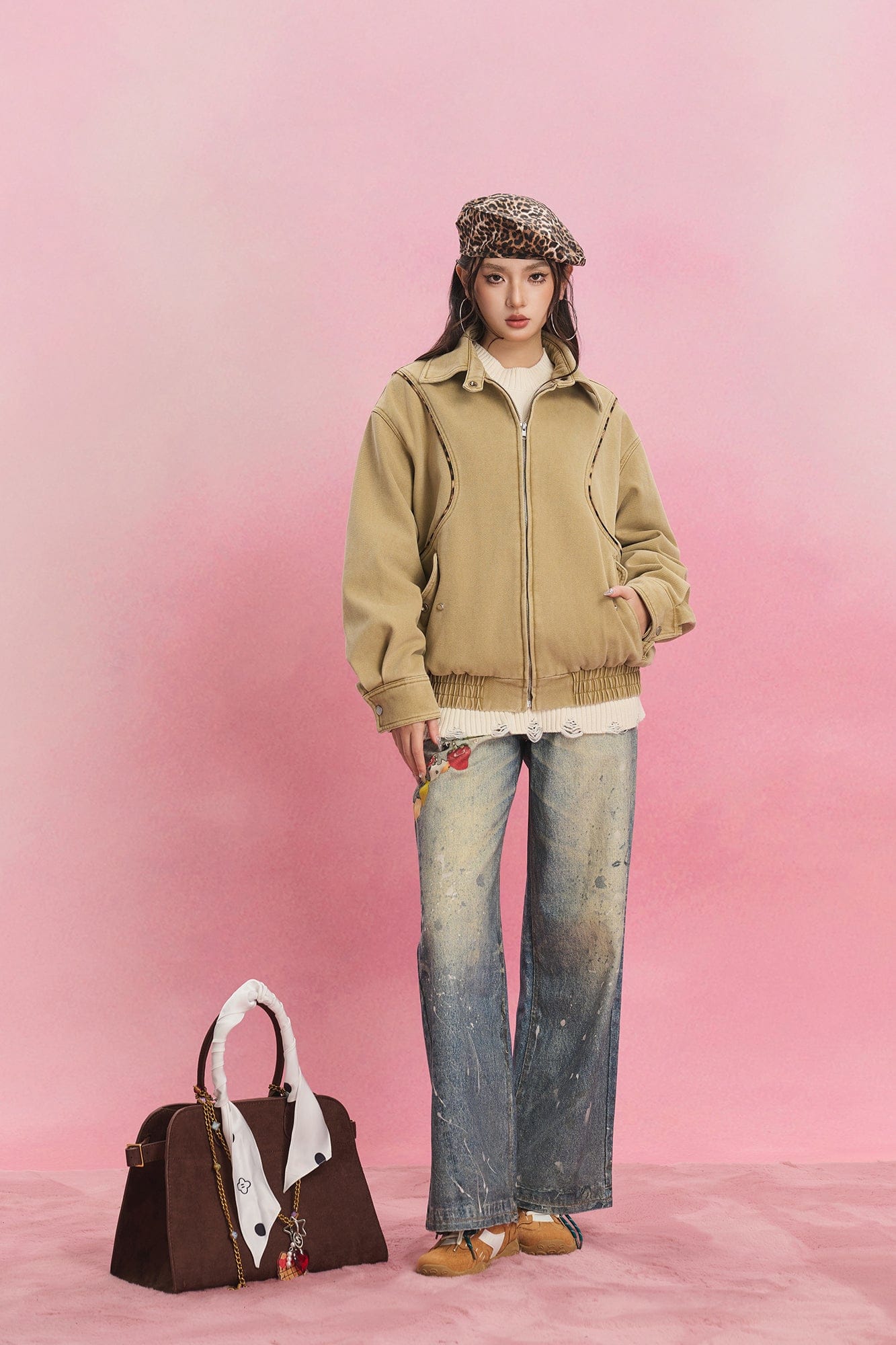SOFITTE Charm Graphic Splatter Wrinkle-Washed Jeans