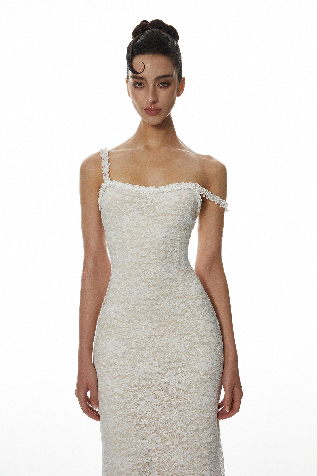 MILLIONLOTUS Lace Off-Shoulder Maxi Dress
