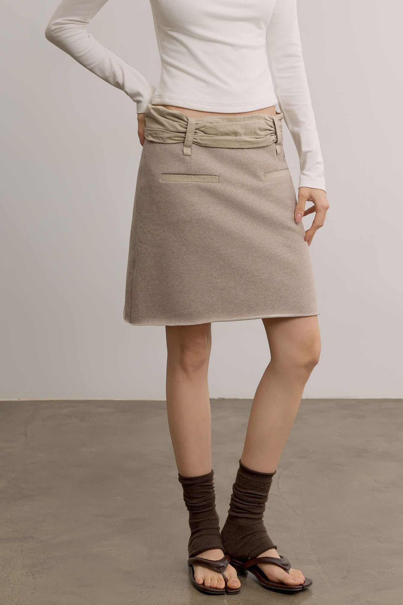 SAME FLOW Ruched Waistband Raw-Edge Pencil Skirt