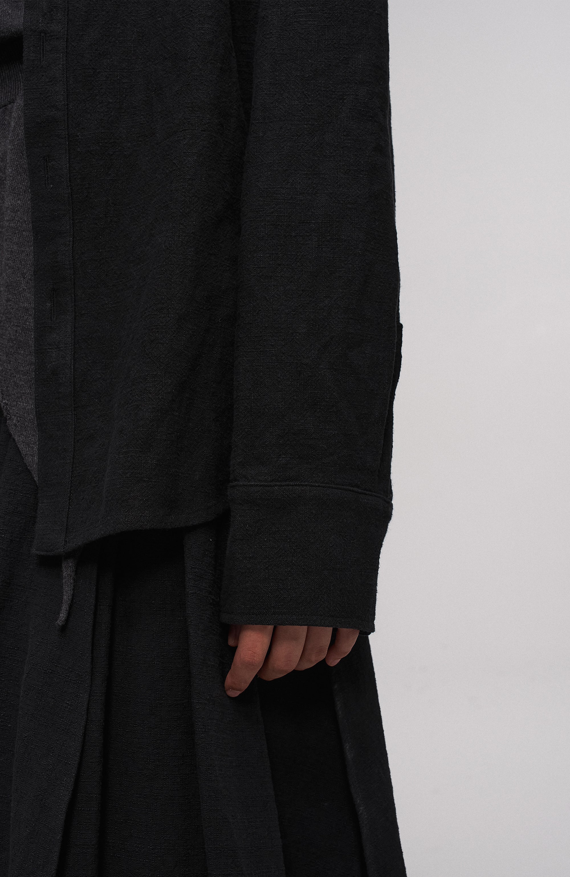 ILNya Nieternite Nifutur Asym Draped Raw-Edged Shirt