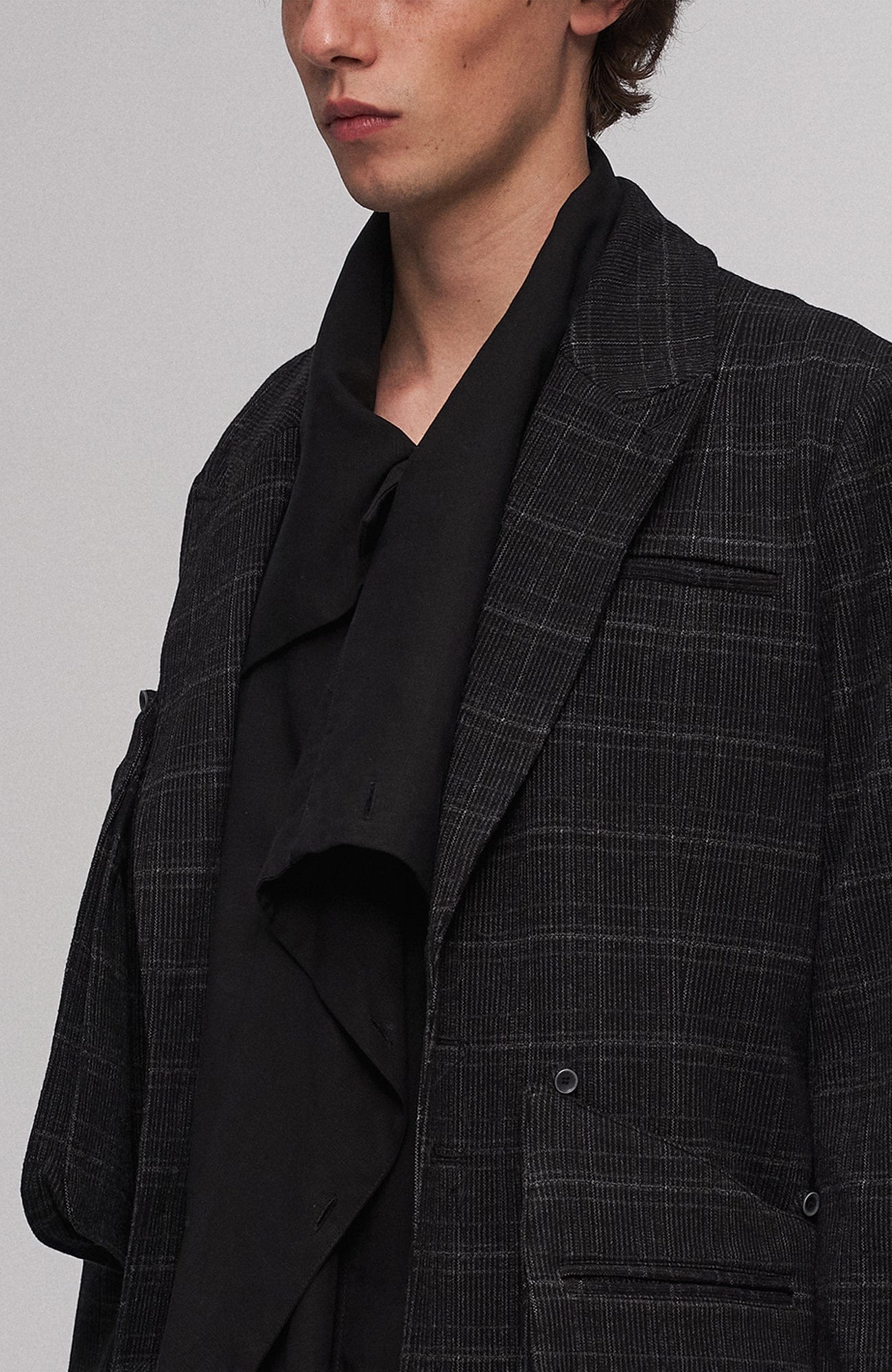 ILNya Nieternite Nifutur Deconstructed Detachable Plaid Blazer