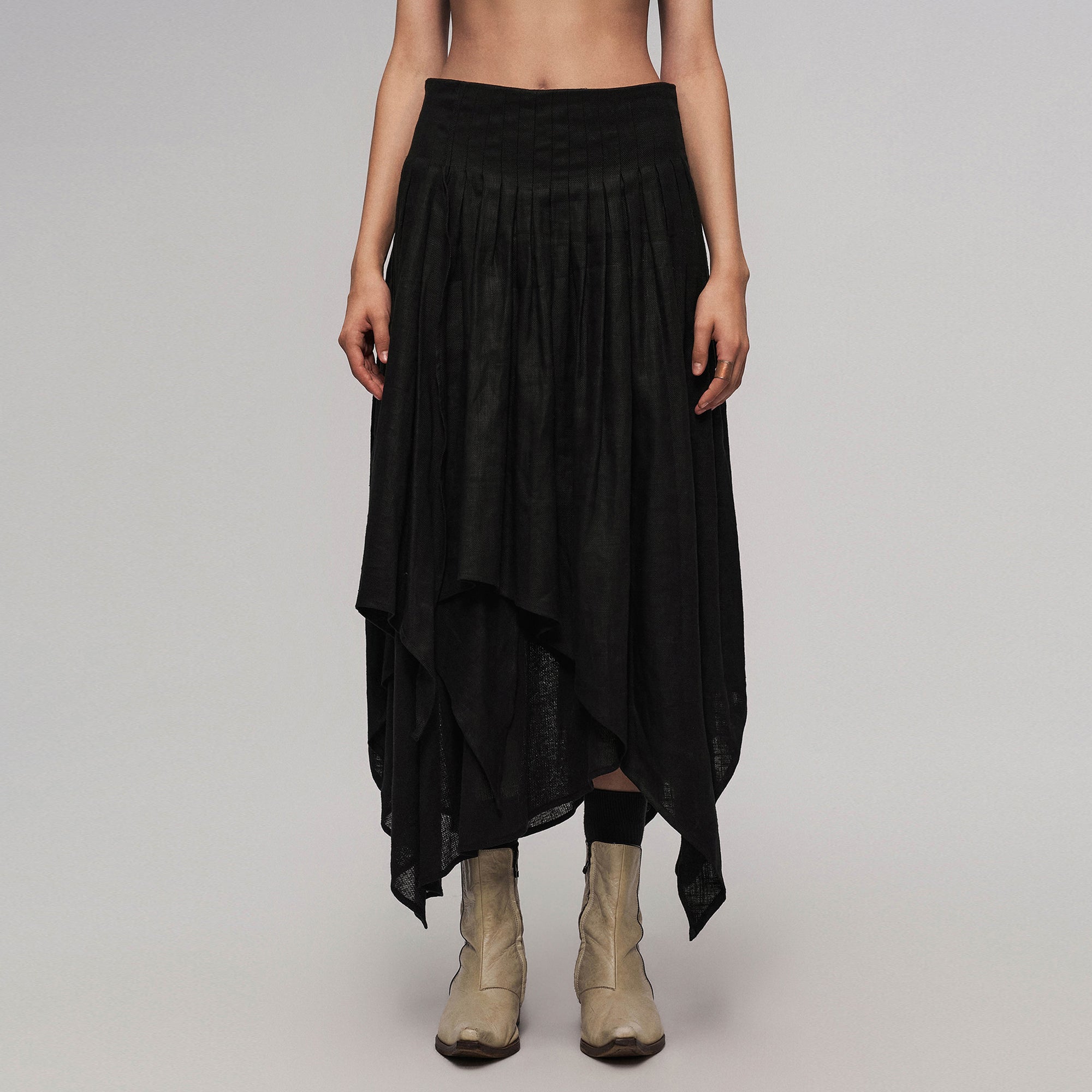 ILNya Nieternite Nifutur Asym Pleated Sheer Layered Skirt