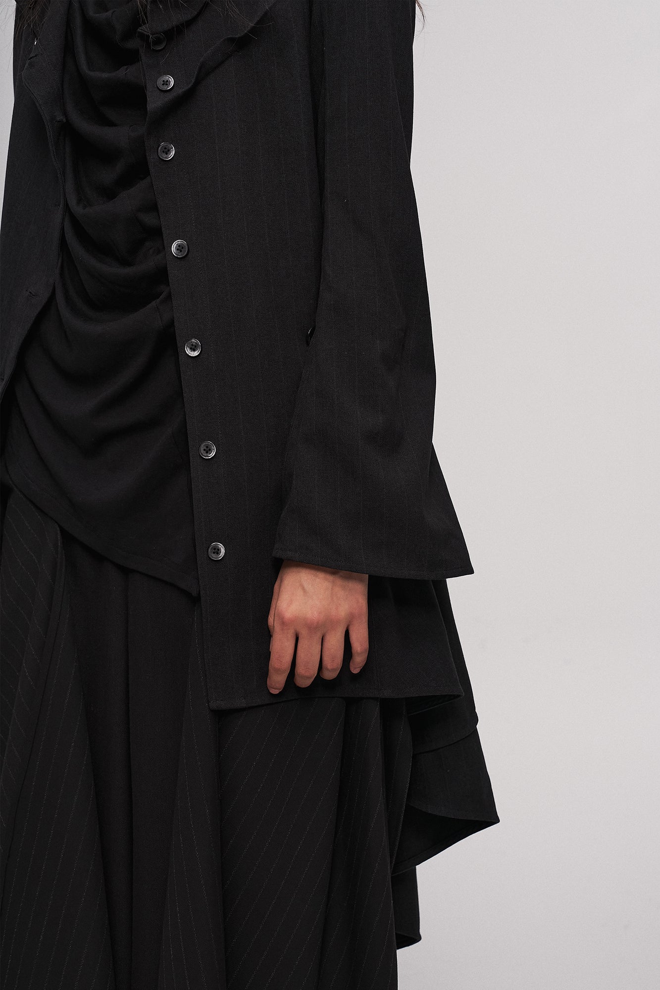 ILNya Nieternite Nifutur Cowl Neck Layered Flared Coat