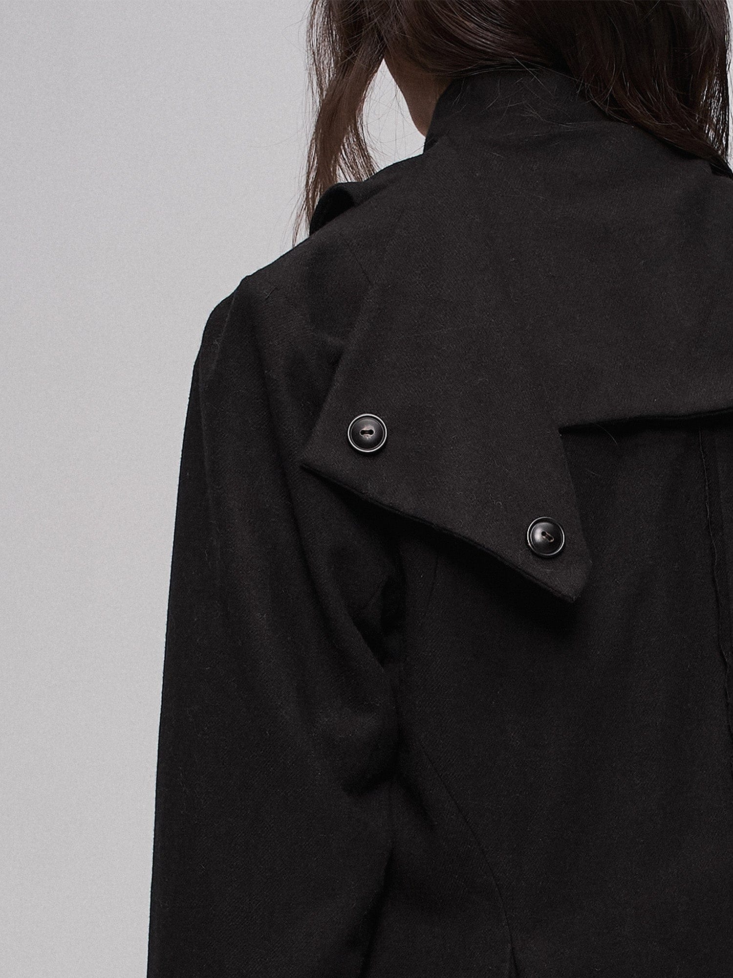 ILNya Nieternite Nifutur Layered Ruffle Wool-Blend Scarf-Wrap Coat