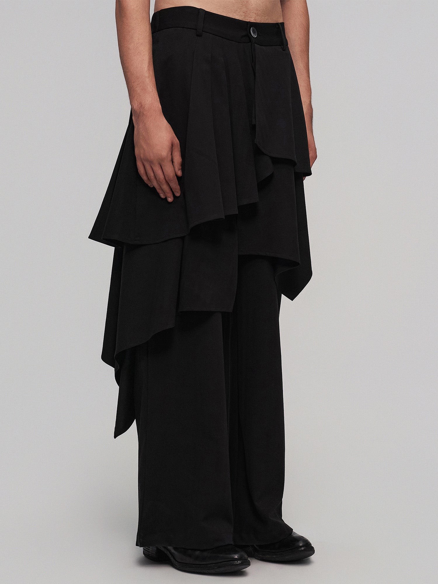 ILNya Nieternite Nifutur Asymmetric Layered Panel Skirt Pants