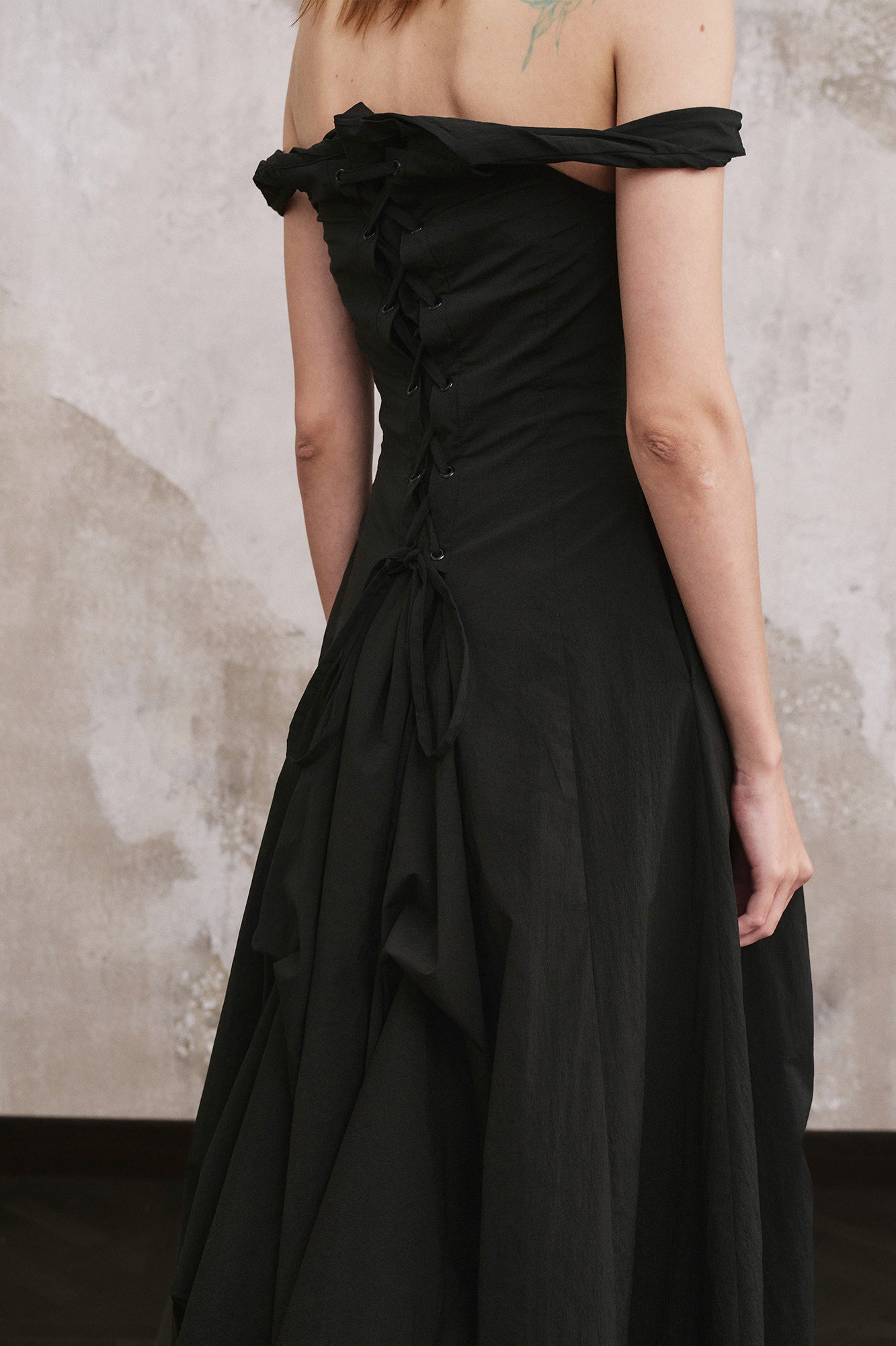 ILNya Nieternite Nifutur Twisted Strap Layered Corset Maxi Dress