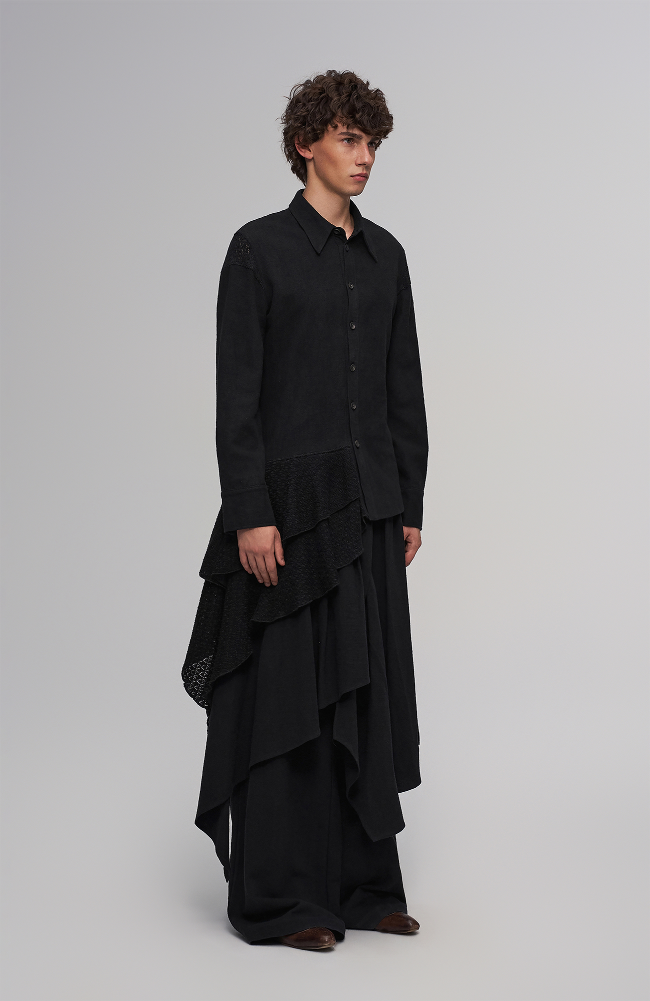 ILNya Nieternite Nifutur Asymmetric Drape Panel Ramie-Blend Shirt