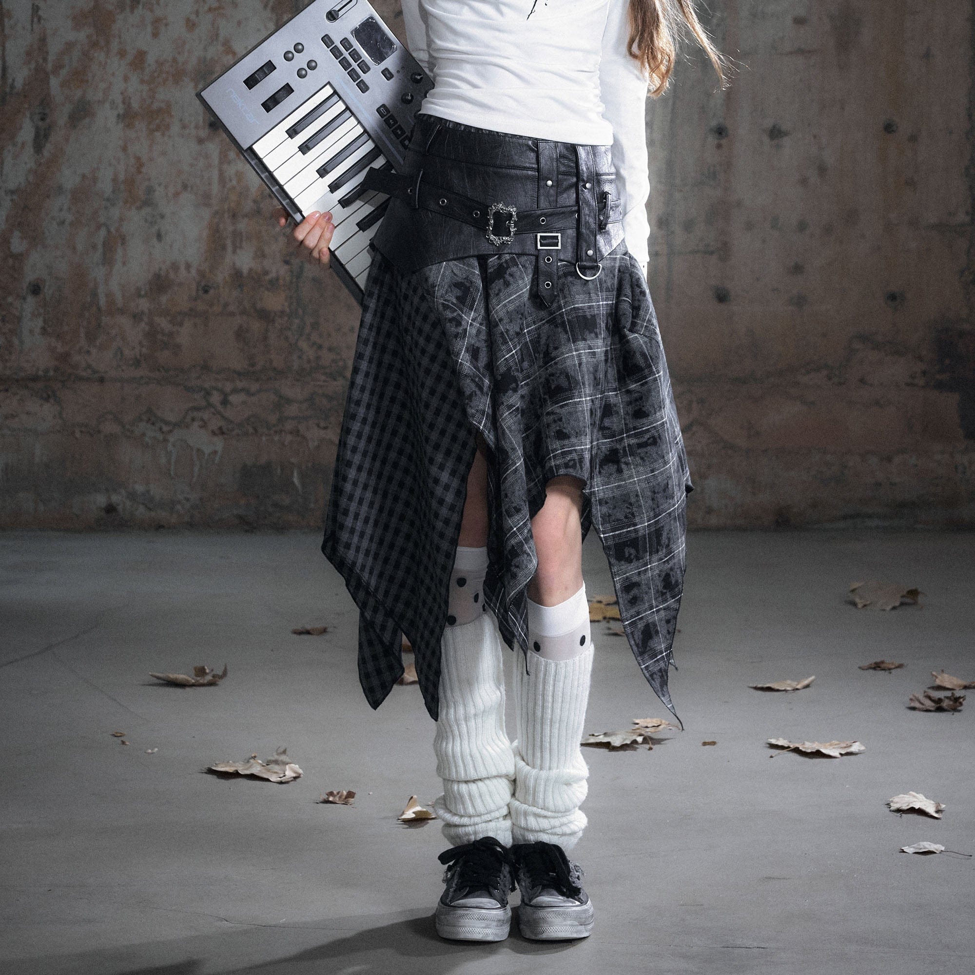 CESTNOUS Asymmetrical Belted Faux Leather Waist Skirt