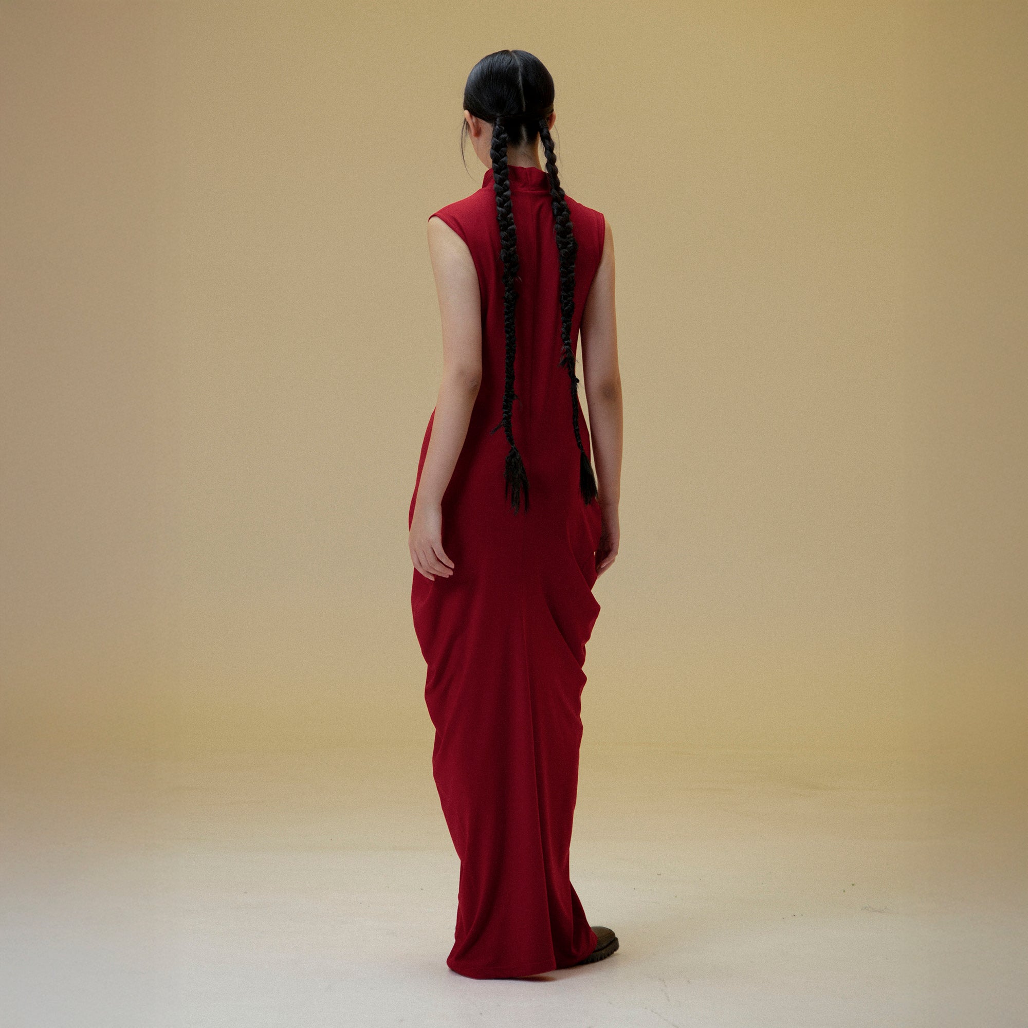 WUHEYIZUO Sleeveless Mock Neck Cocoon Maxi Dress