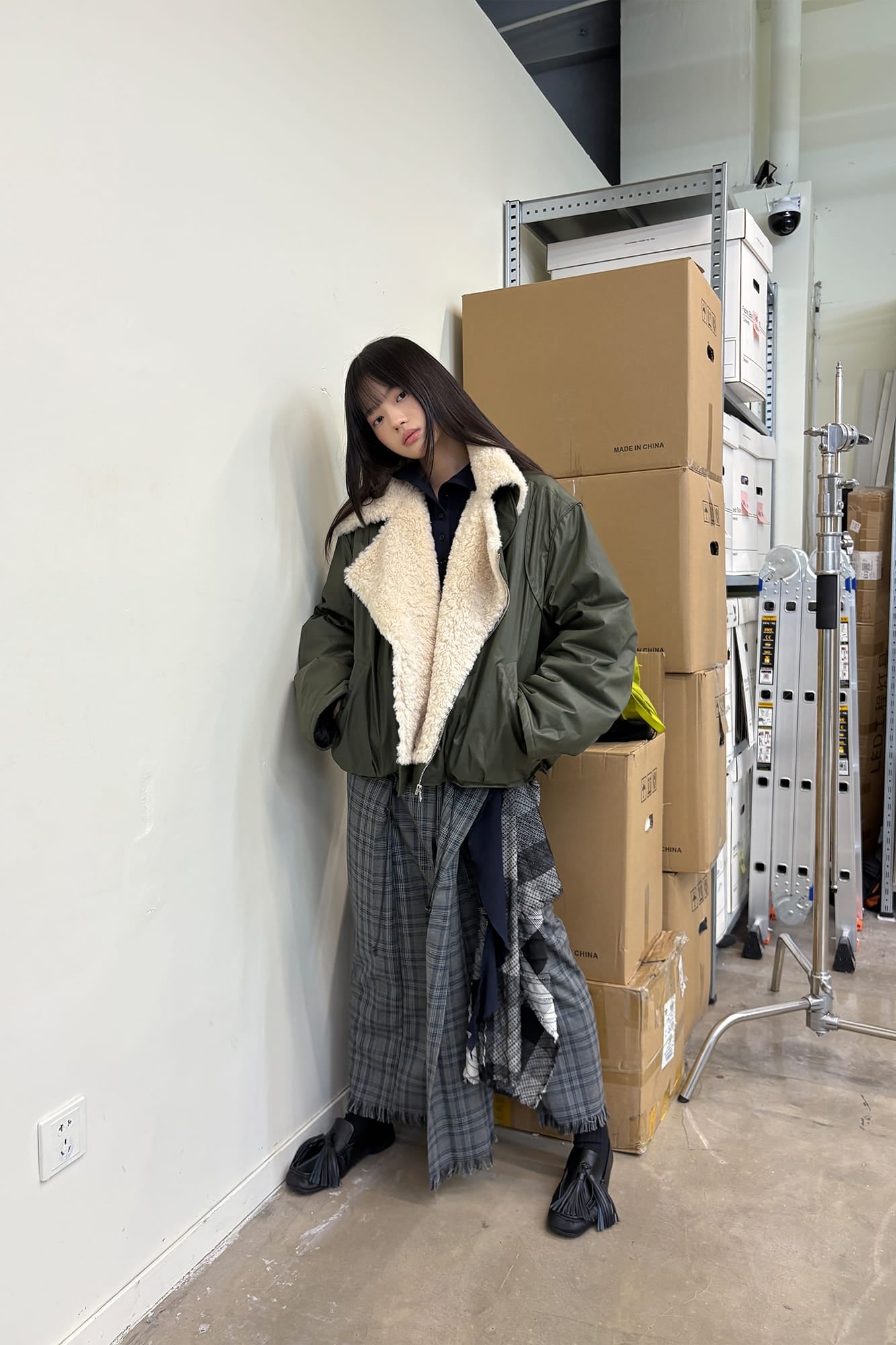 NEVERSEEZ Detachable Waist Scarf Pleated Plaid Maxi Skirt