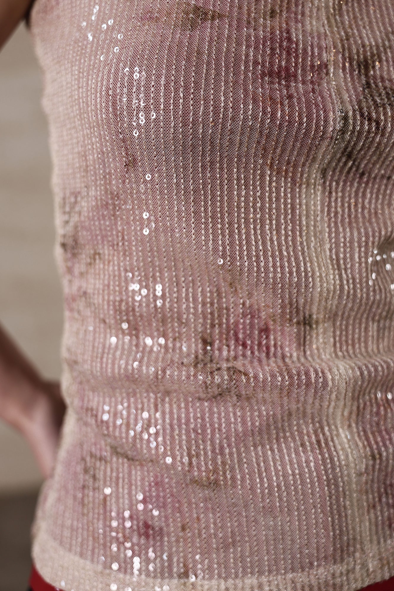 WUHEYIZUO Sequin Contrast Drape-Neck Tank Top