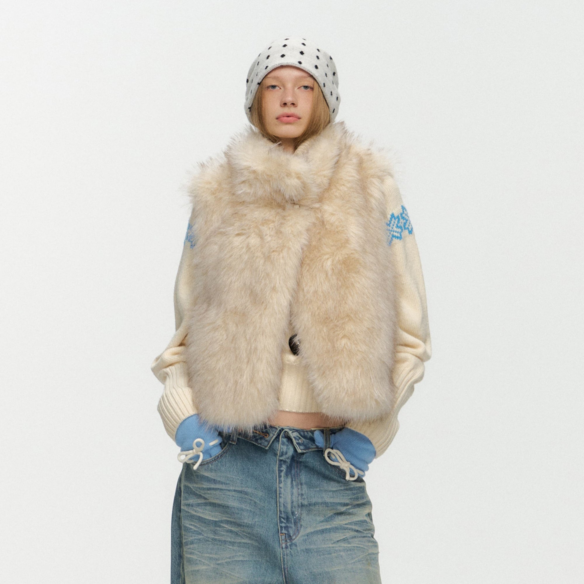 10AMSOTIIIIIIRED Asymmetrical Front Toggle Faux Fur Vest
