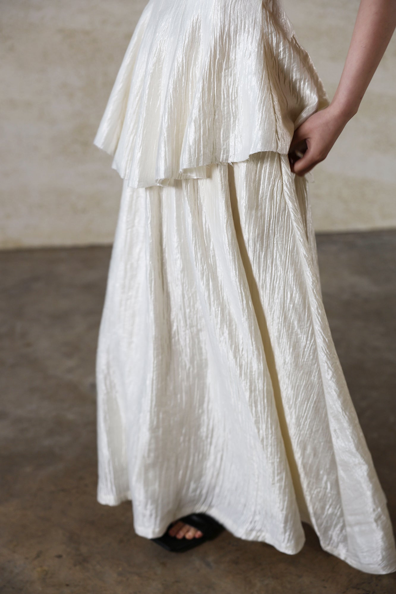 WUHEYIZUO Crinkled Gathered Waist Maxi Skirt