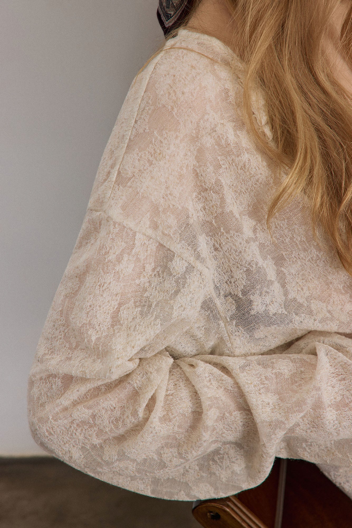 SAME FLOW Sheer Floral Pintuck Long-Sleeve Tee