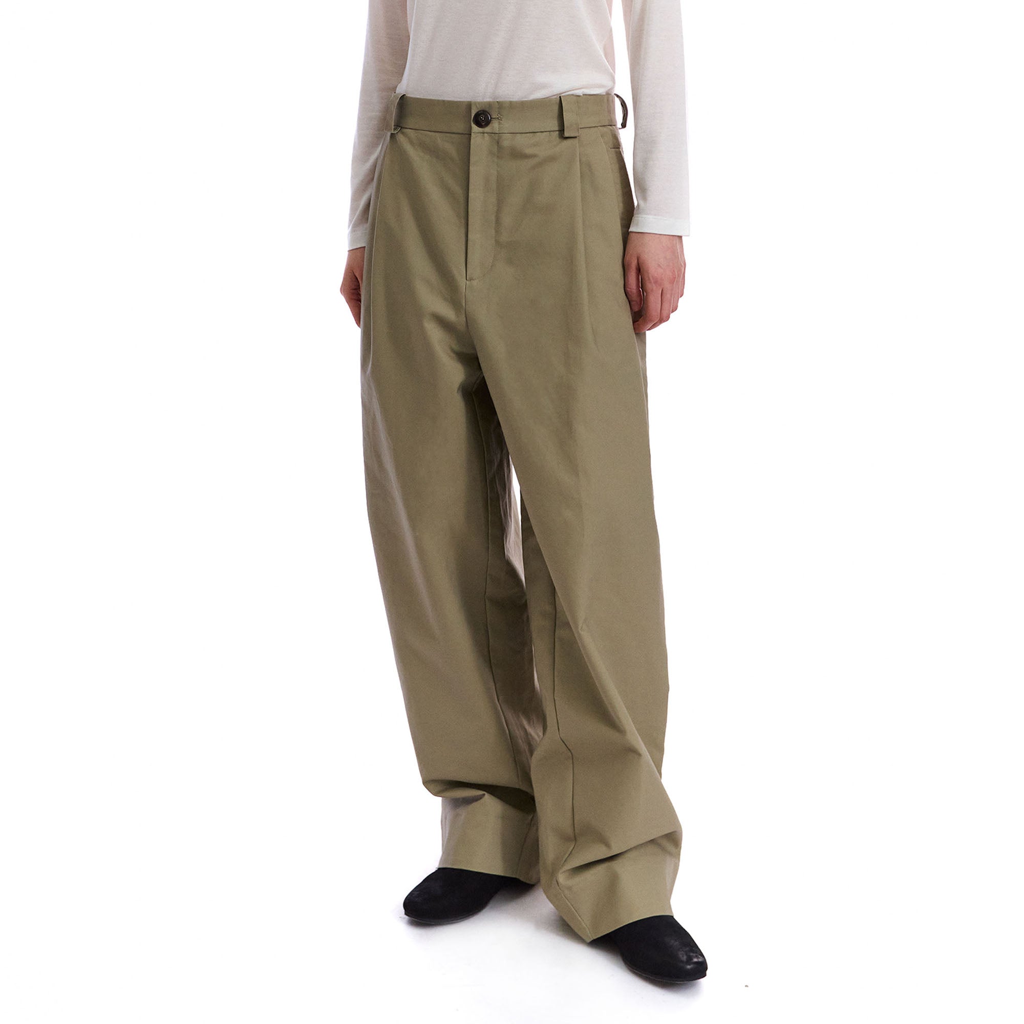 NEVERSEEZ Embroidered Stitched Pleated Barrel Trousers