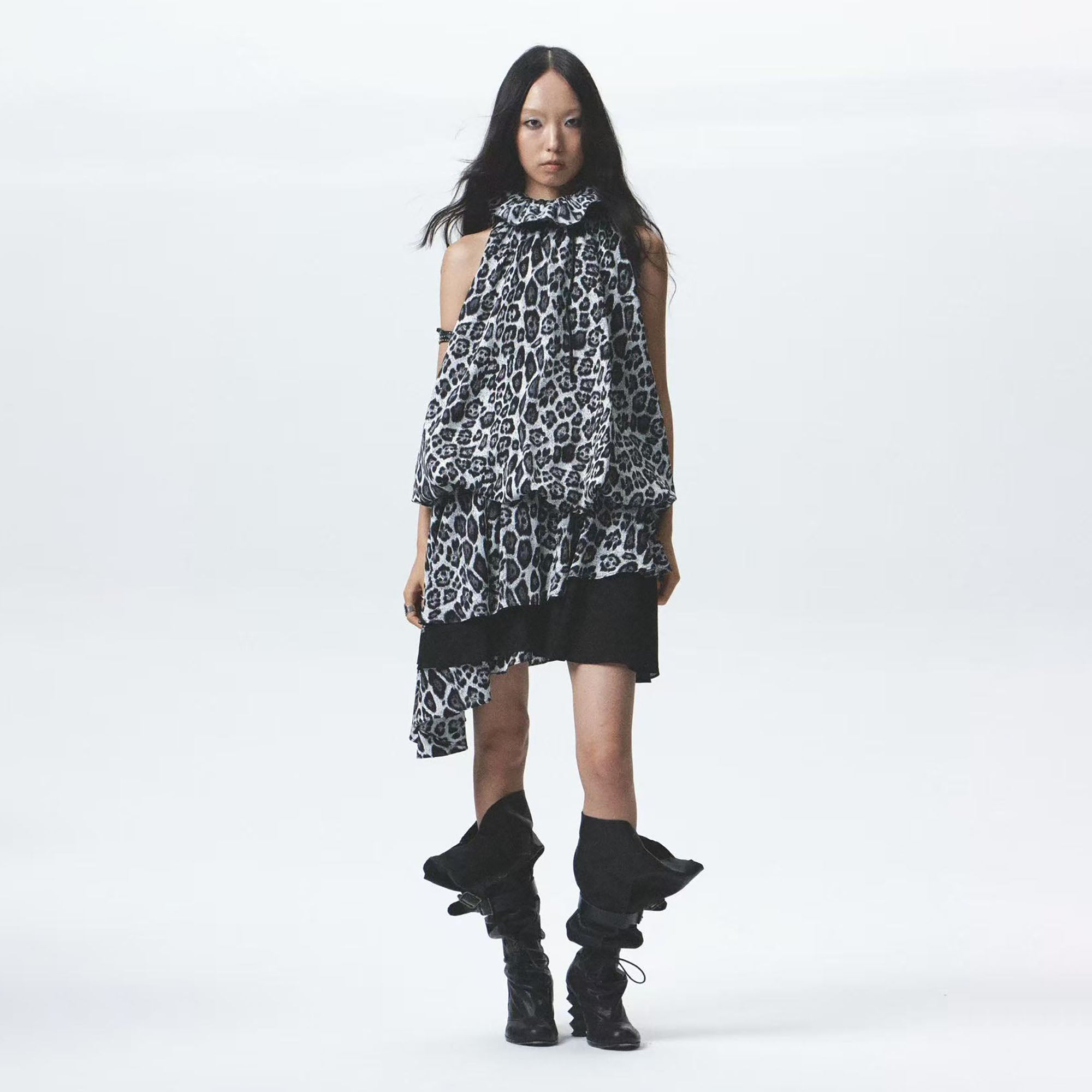 NONAME SPACE Asymmetrical Layered Leopard Ruffle Dress