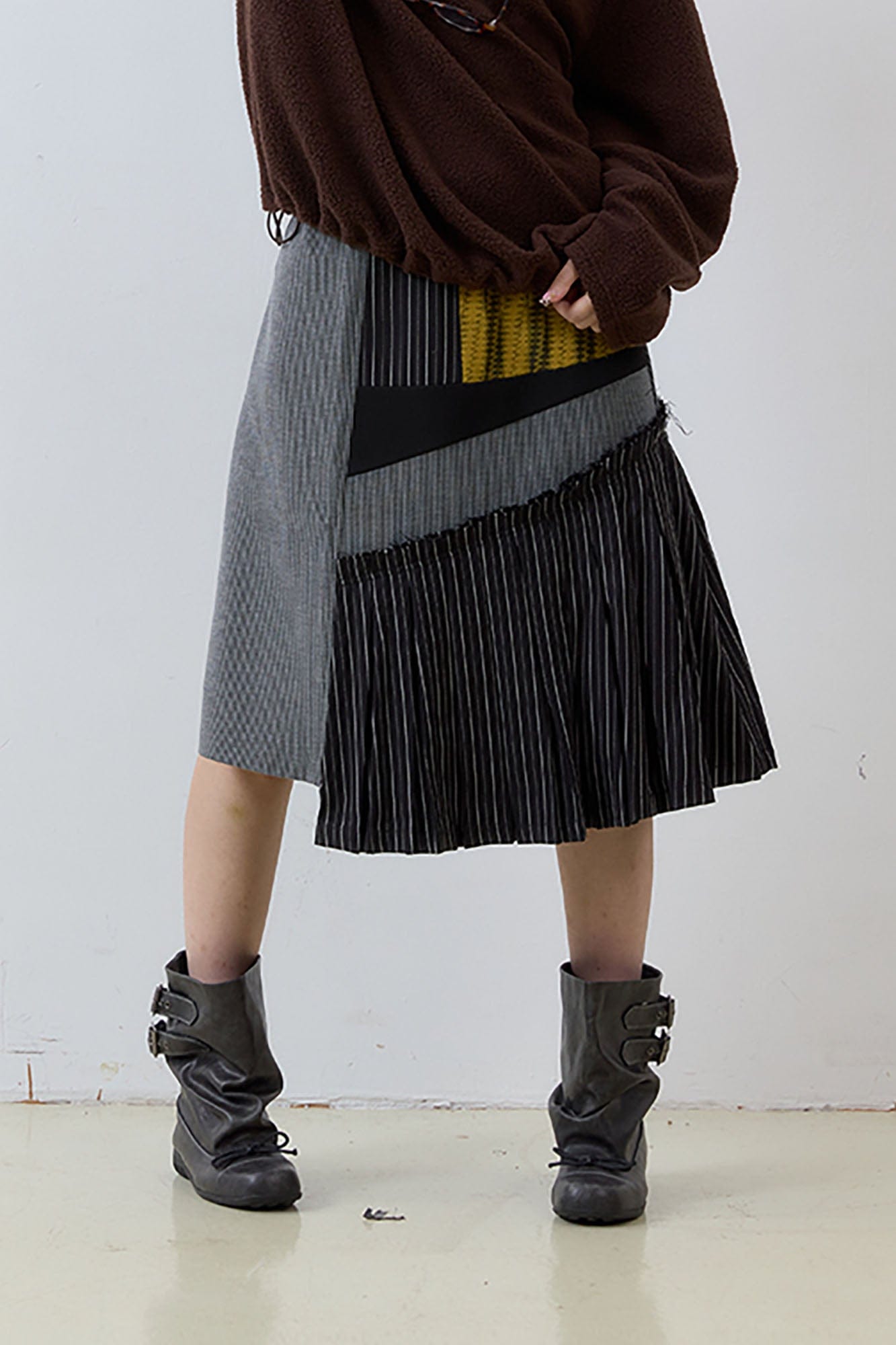 NOESE Asymmetrical Contrast Patchwork Skirt