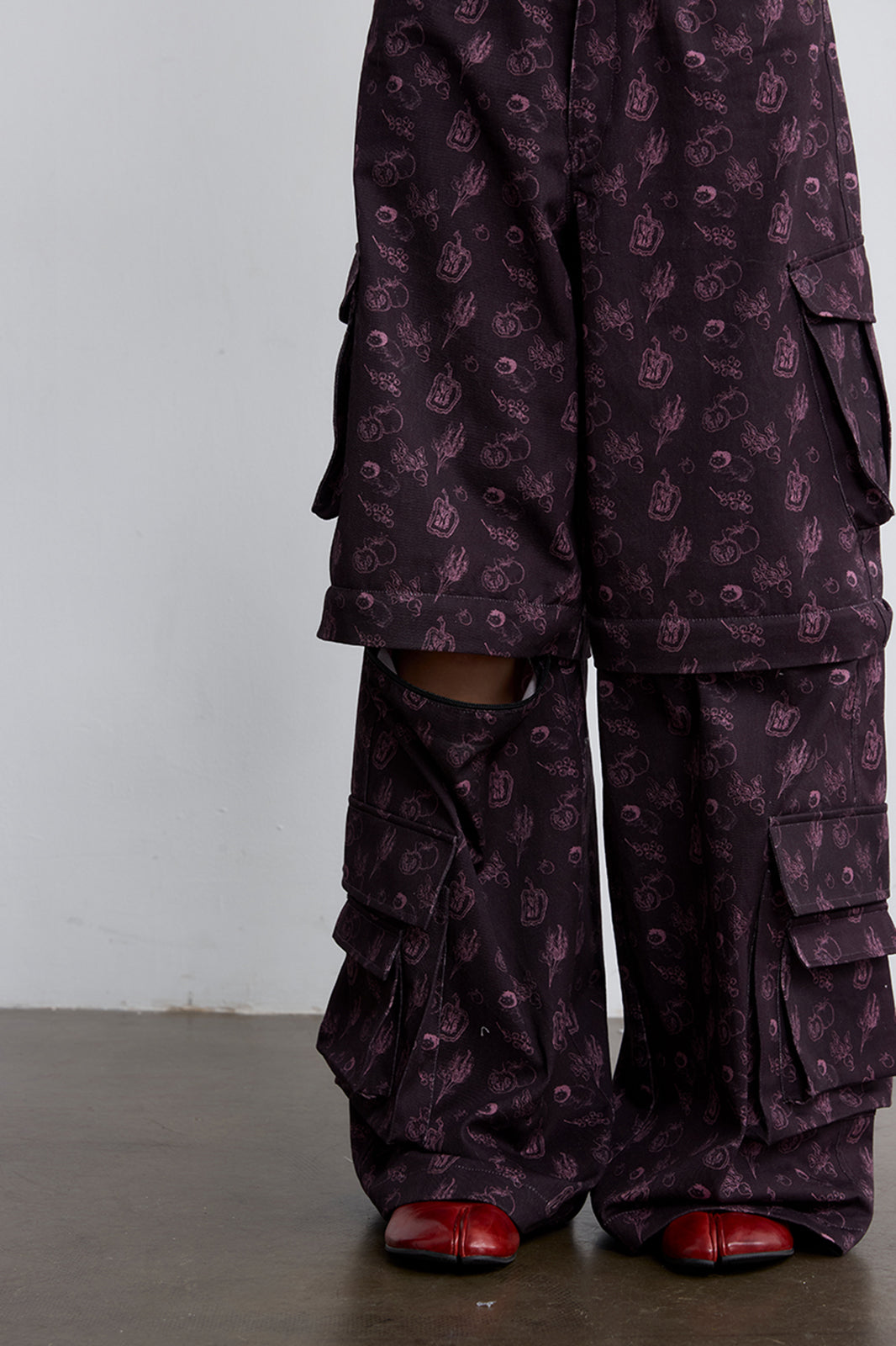 NOESE Botanical Full-Print Convertible Cargo Pants