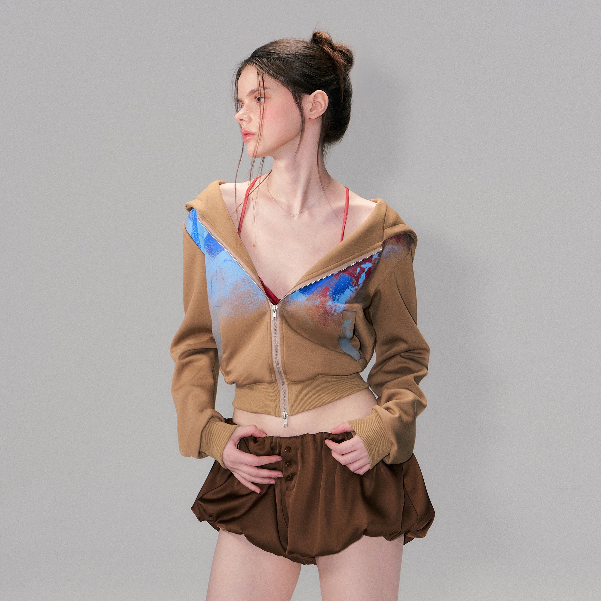 THE NEVERMORE Graffiti Ribbed Hem Cropped Hoodie