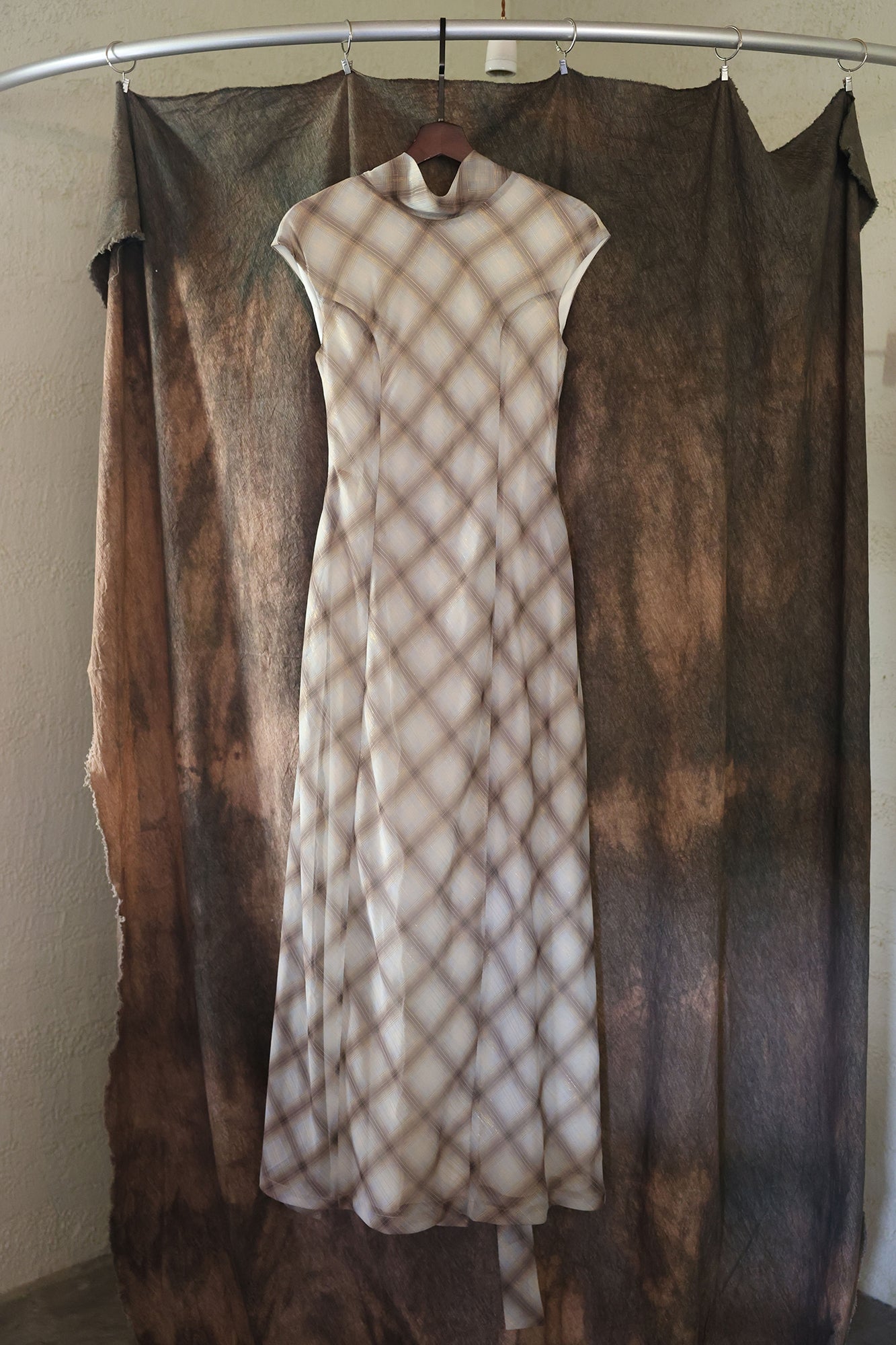 WUHEYIZUO Argyle Scarf-Neck Maxi Dress