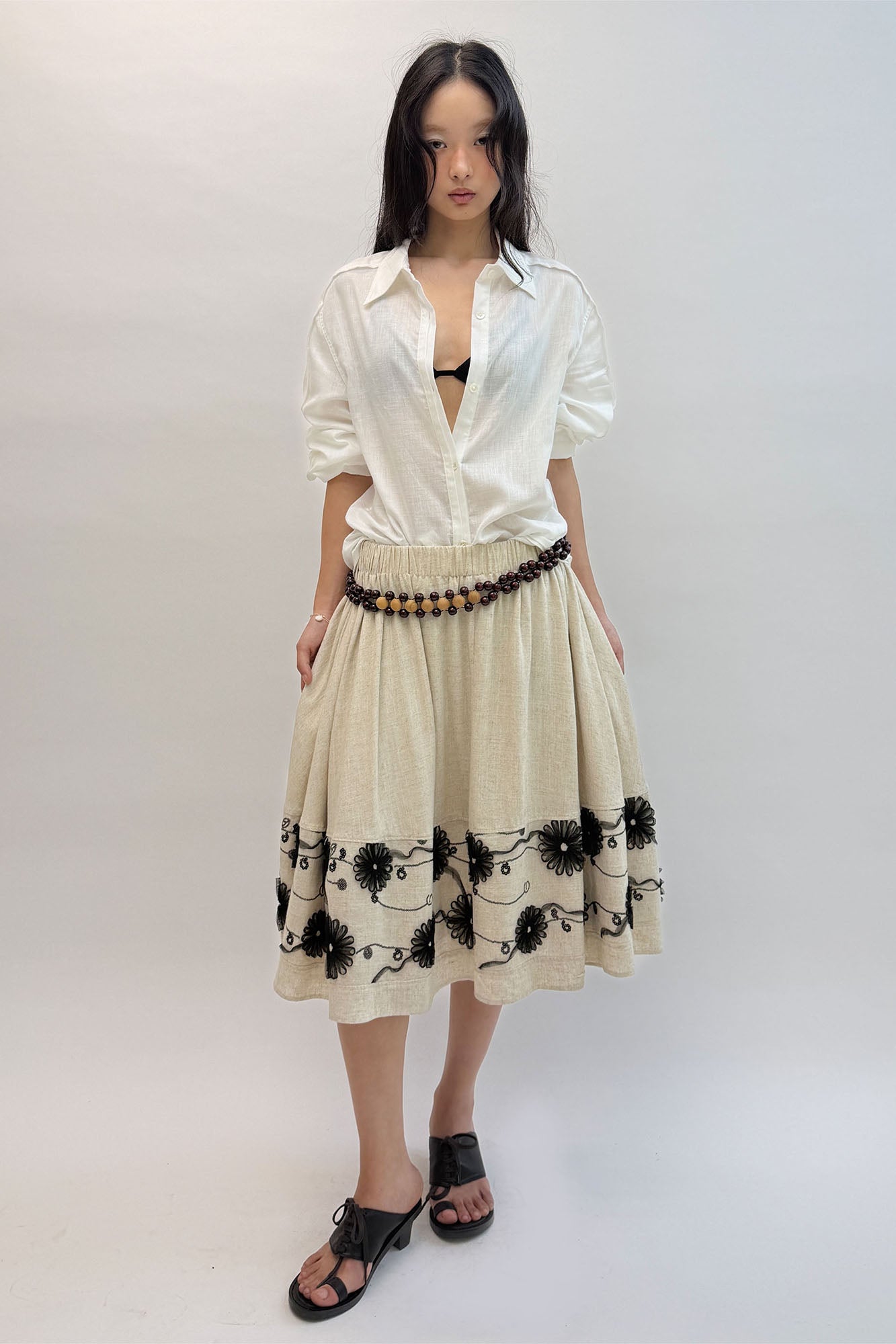 NEVERSEEZ Embroidered Floral Cotton-Linen Midi Skirt