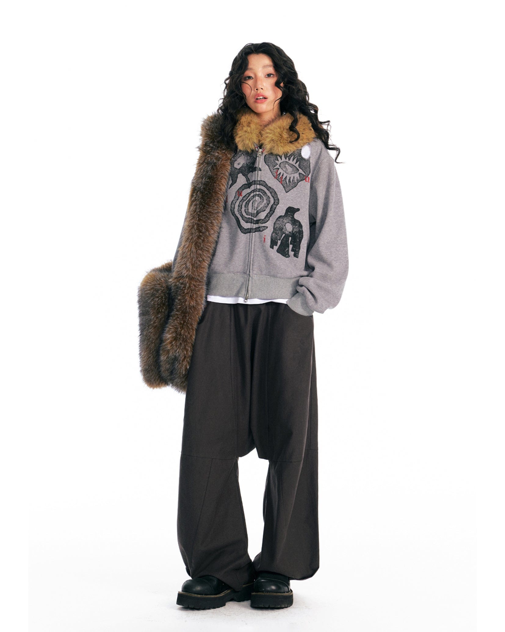 1997 POSTOFFICE Tribal Graphics Faux-Fur Collar Zip-Up Hoodie