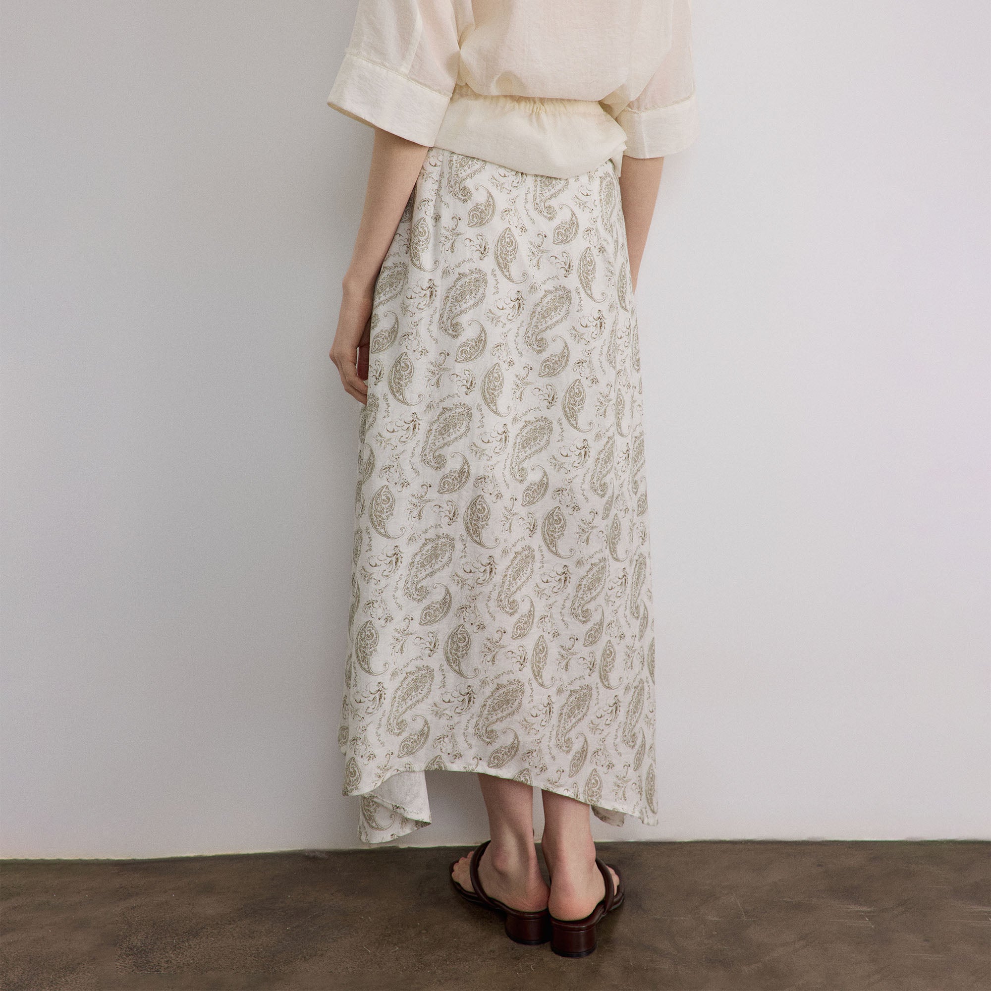 SAME FLOW Paisley Full-Print Midi Skirt