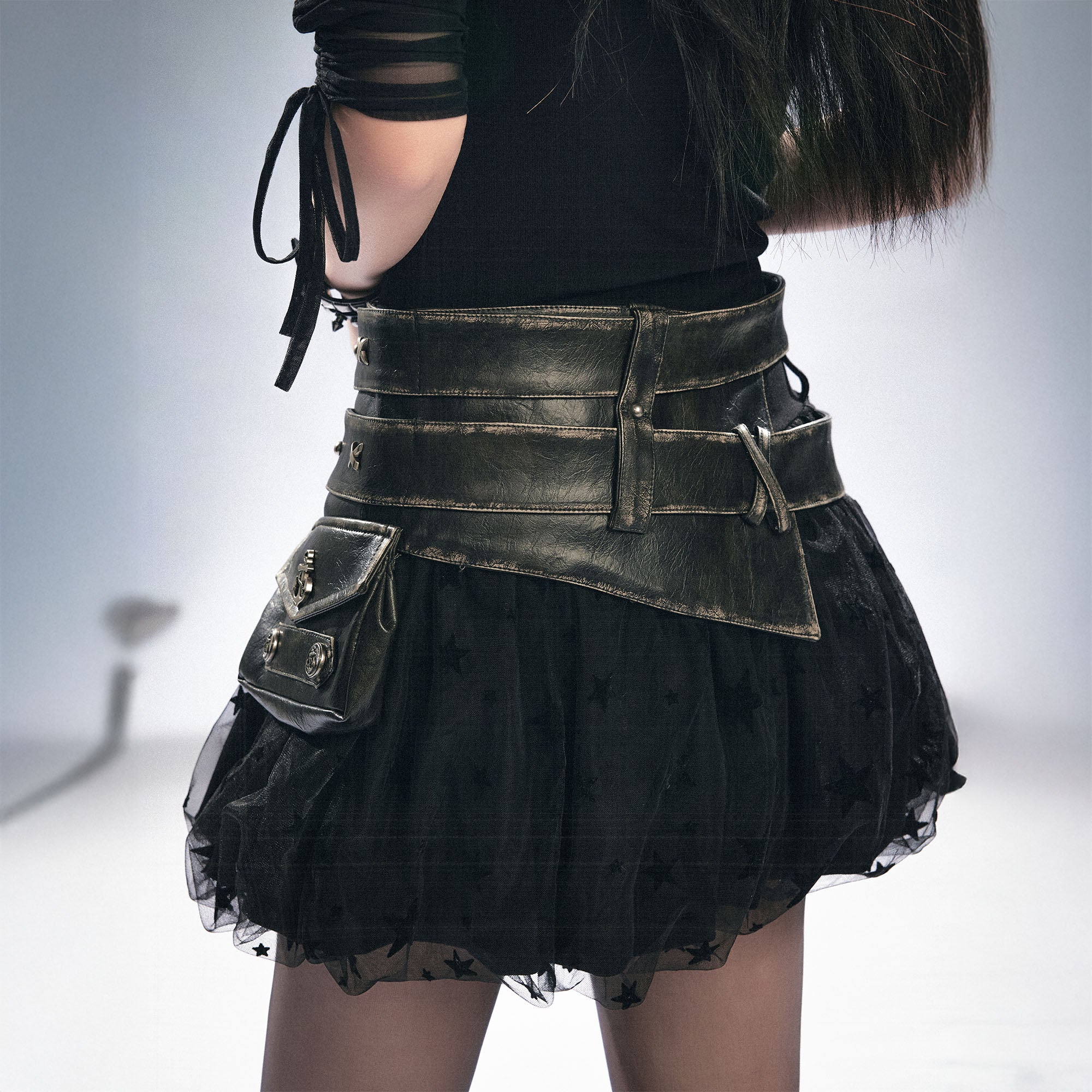 CESTNOUS Multi-Buckle Corset Belt